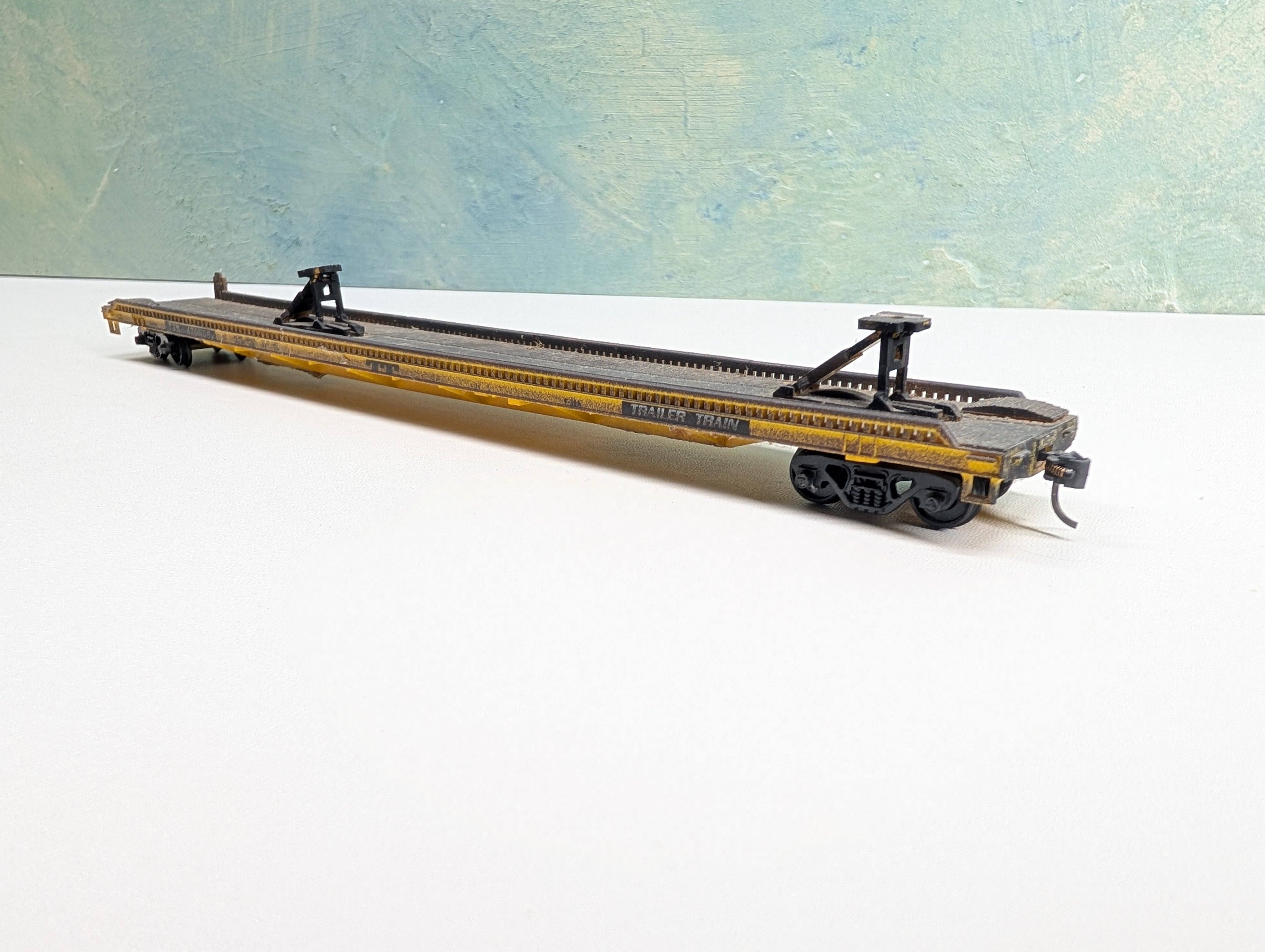 USED Walthers HO Scale Weathered 75' TOFC Flat Car Trailer Train TTX #470652