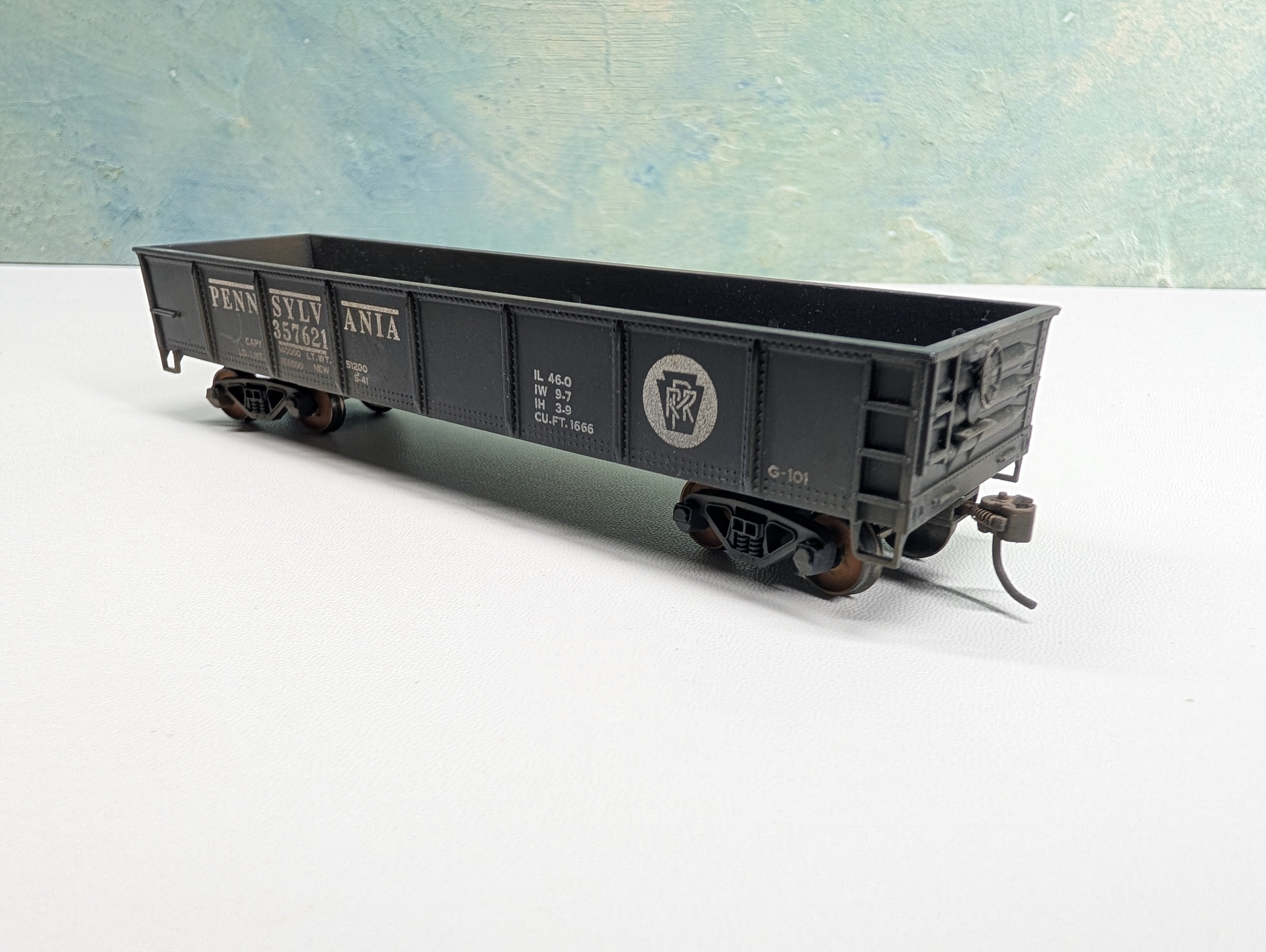 USED HO Scale Weathered Gondola Pennsylvania PRR #357621 Metal Wheels