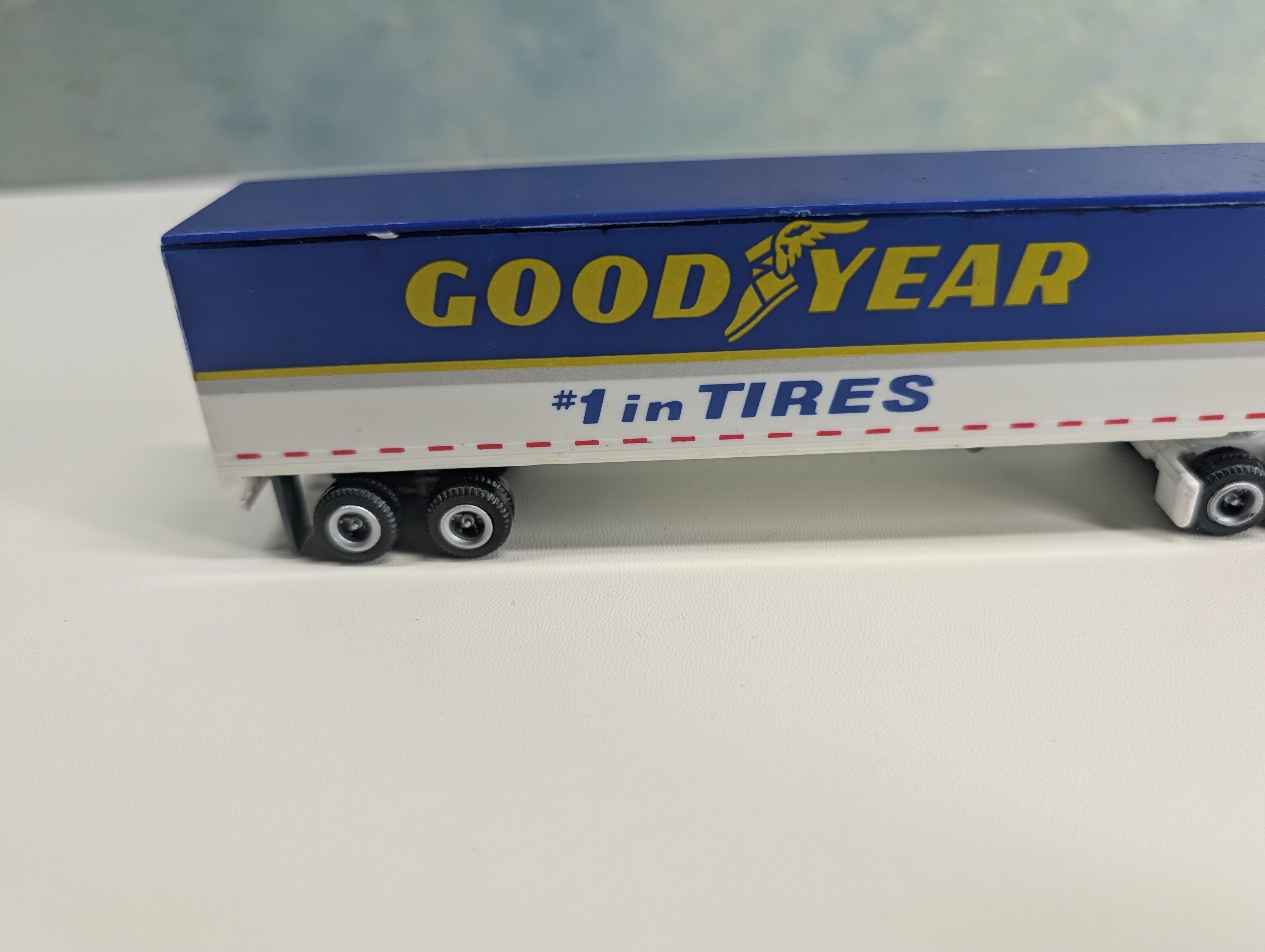 USED HO Scale GoodYear Tractor Trailer w/ Cab