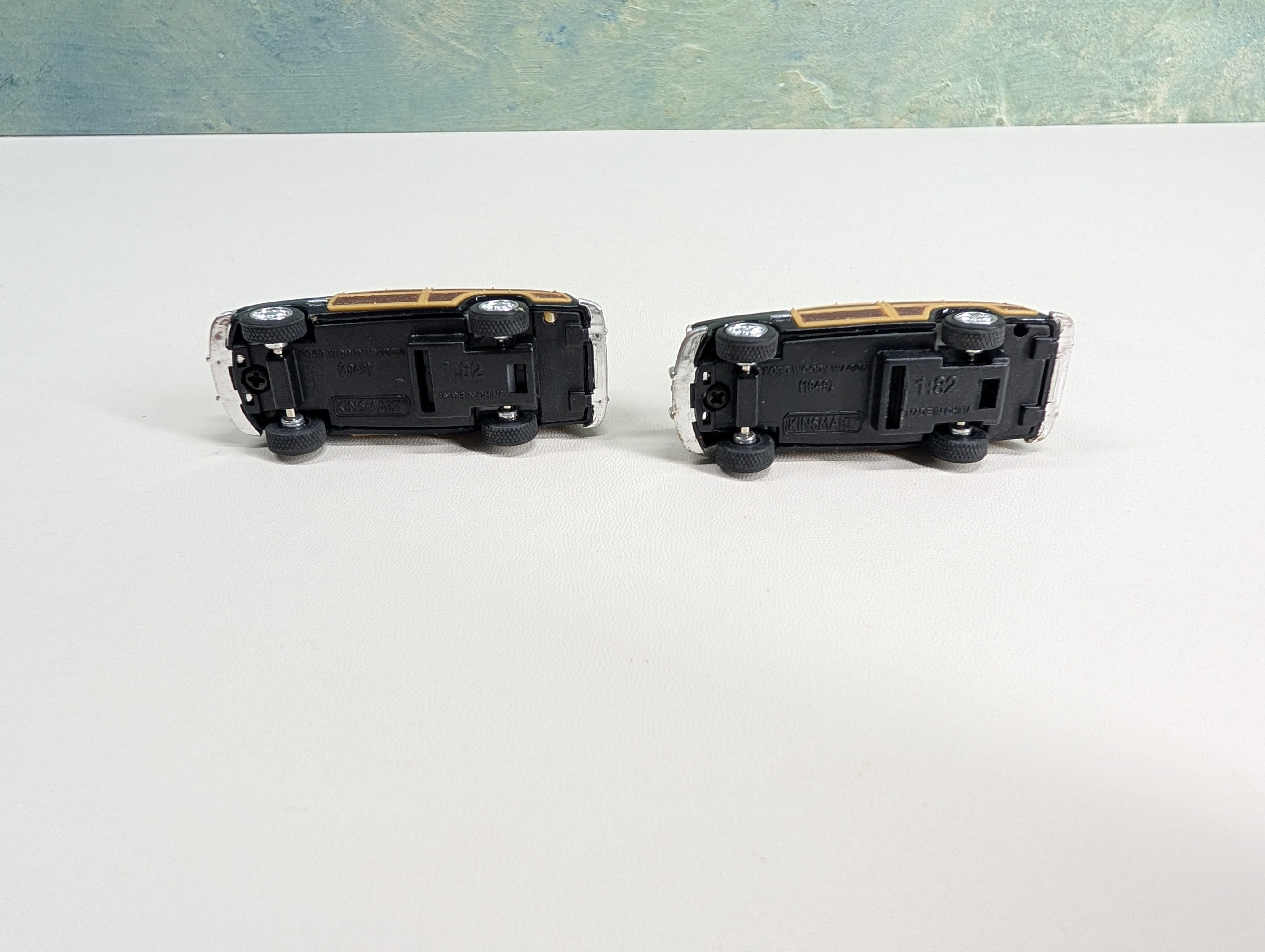 USED Kinsmart Pair of 1949 Ford Woody Wagons Black (2 pcs)