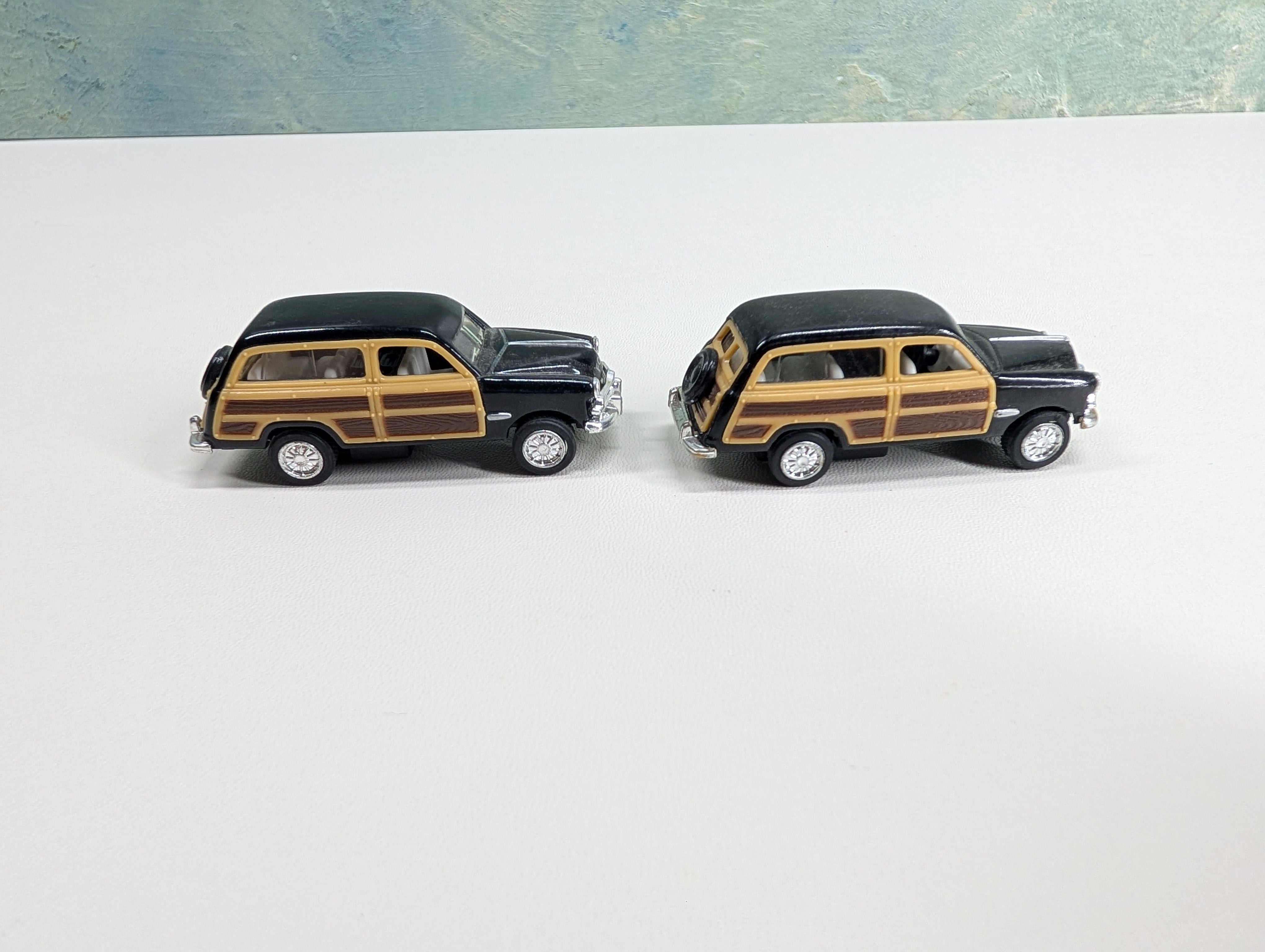 USED Kinsmart Pair of 1949 Ford Woody Wagons Black (2 pcs)