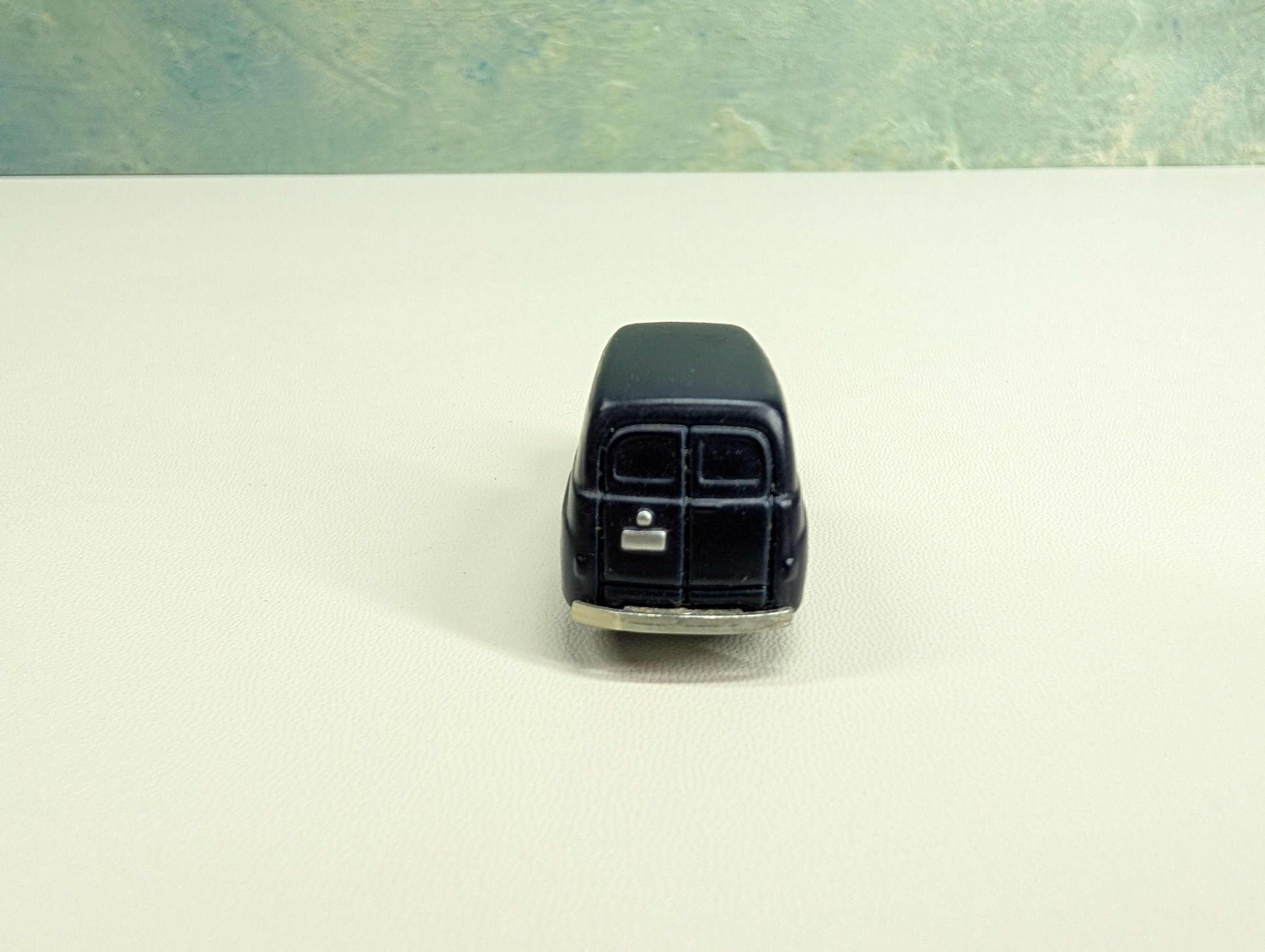 USED Classic Metal Works HO Scale 1948 Ford Delivery Truck, Dark Blue