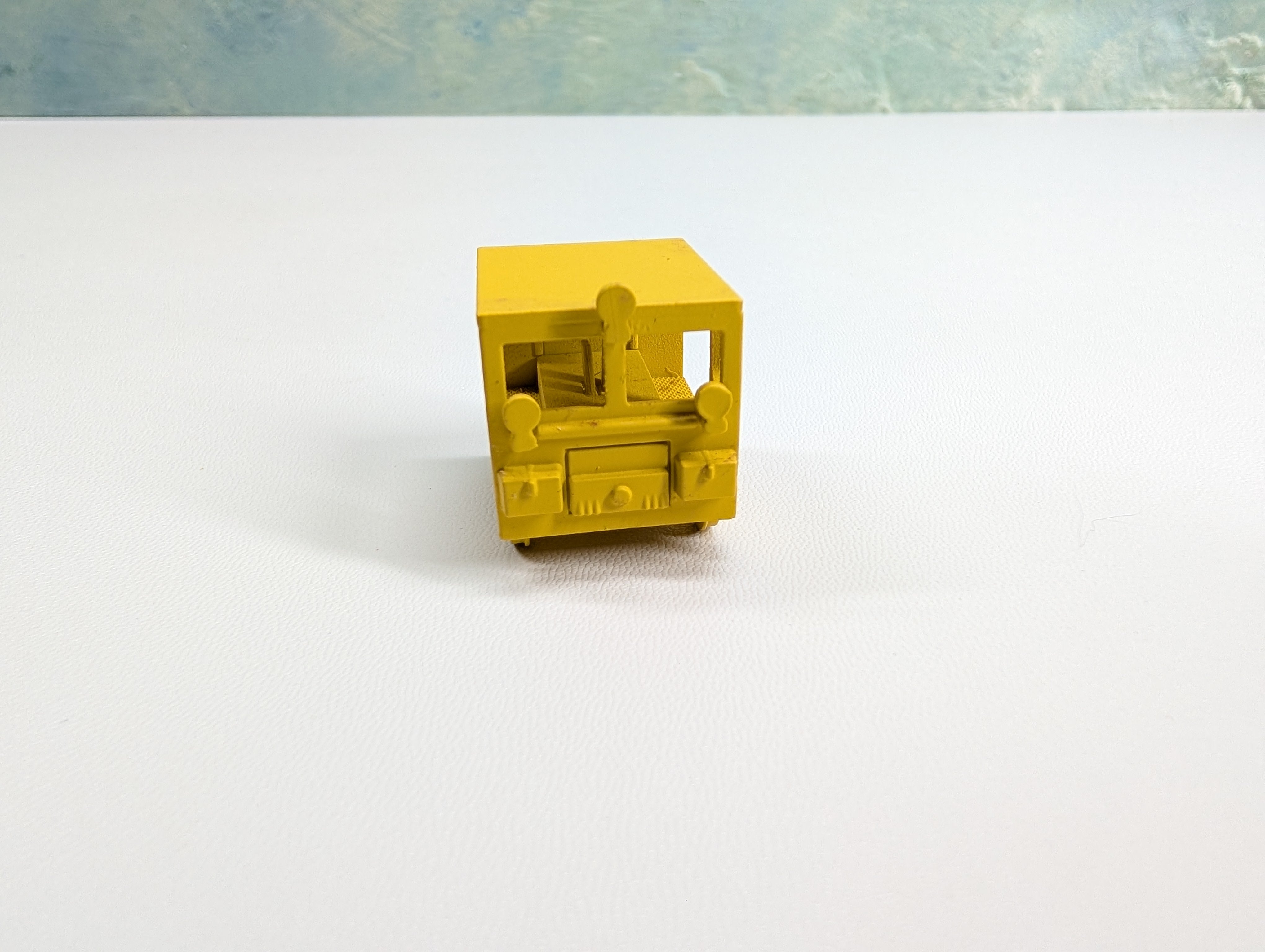USED HO Scale Trackside Vehicle, Speeder Shed Vehicle