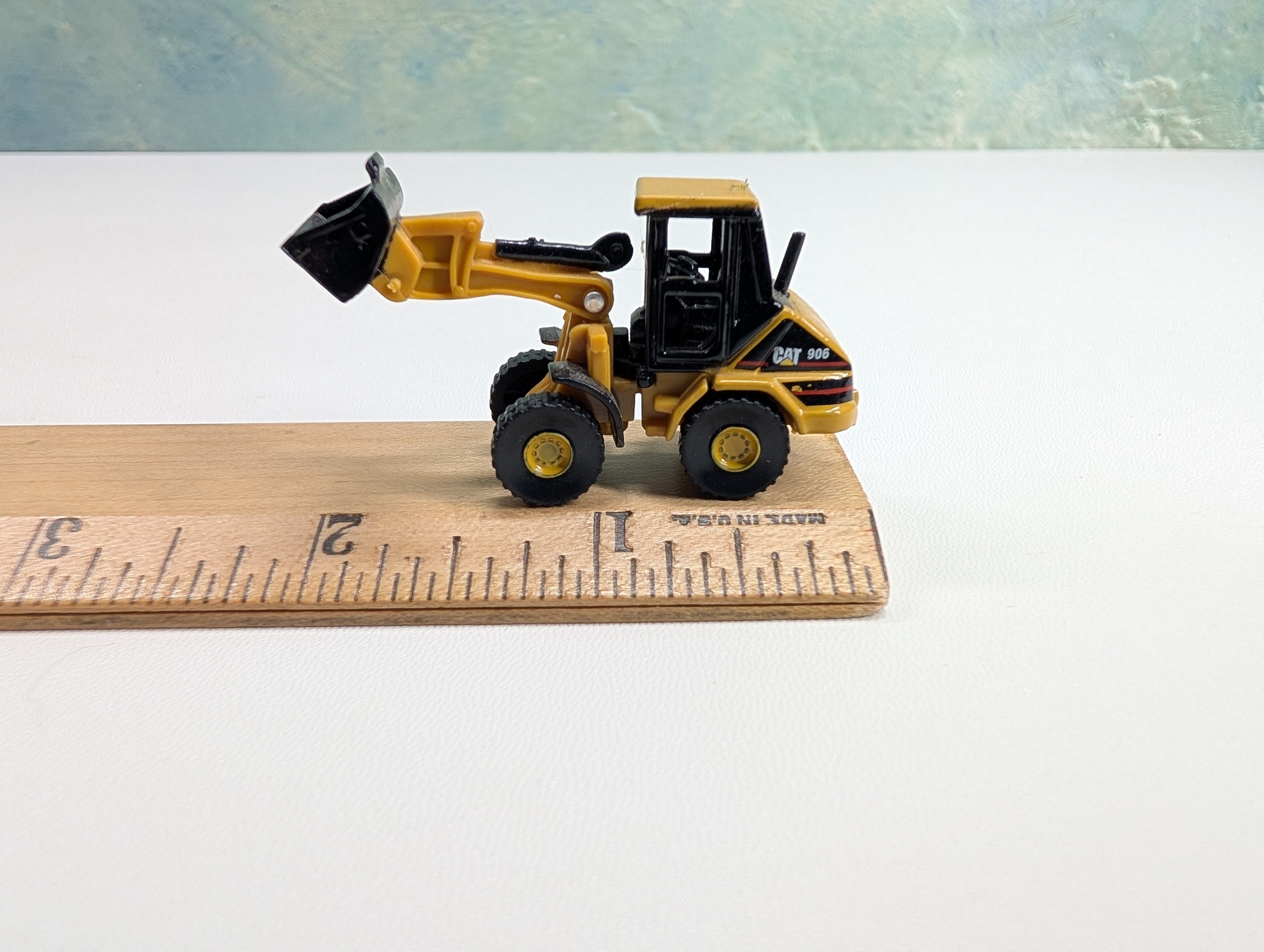 USED Norscot Lot of CAT 906 Wheel Loaders, Construction Vehicle (4 pcs)