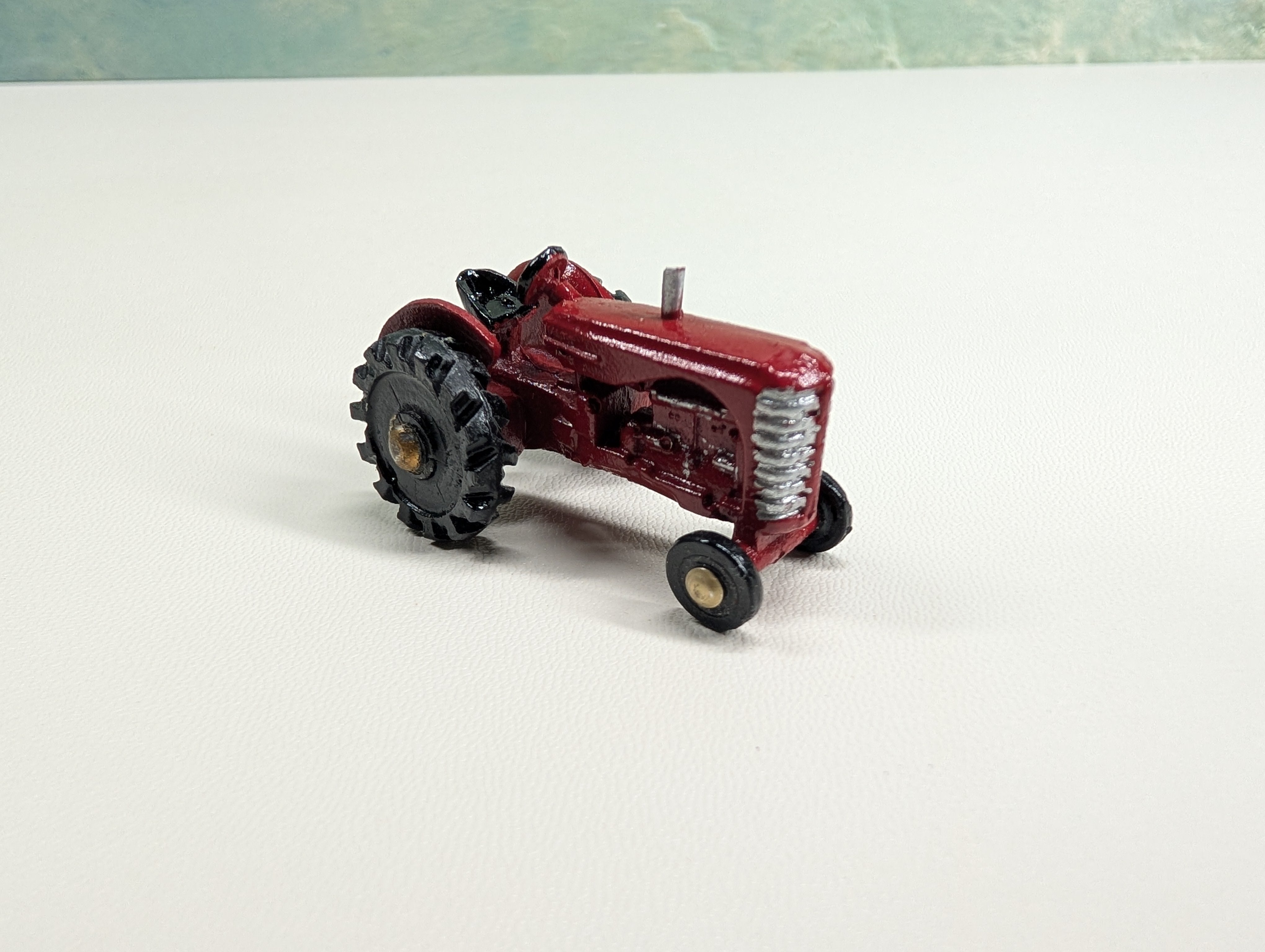 USED HO Scale Red Tractor, Cast Metal