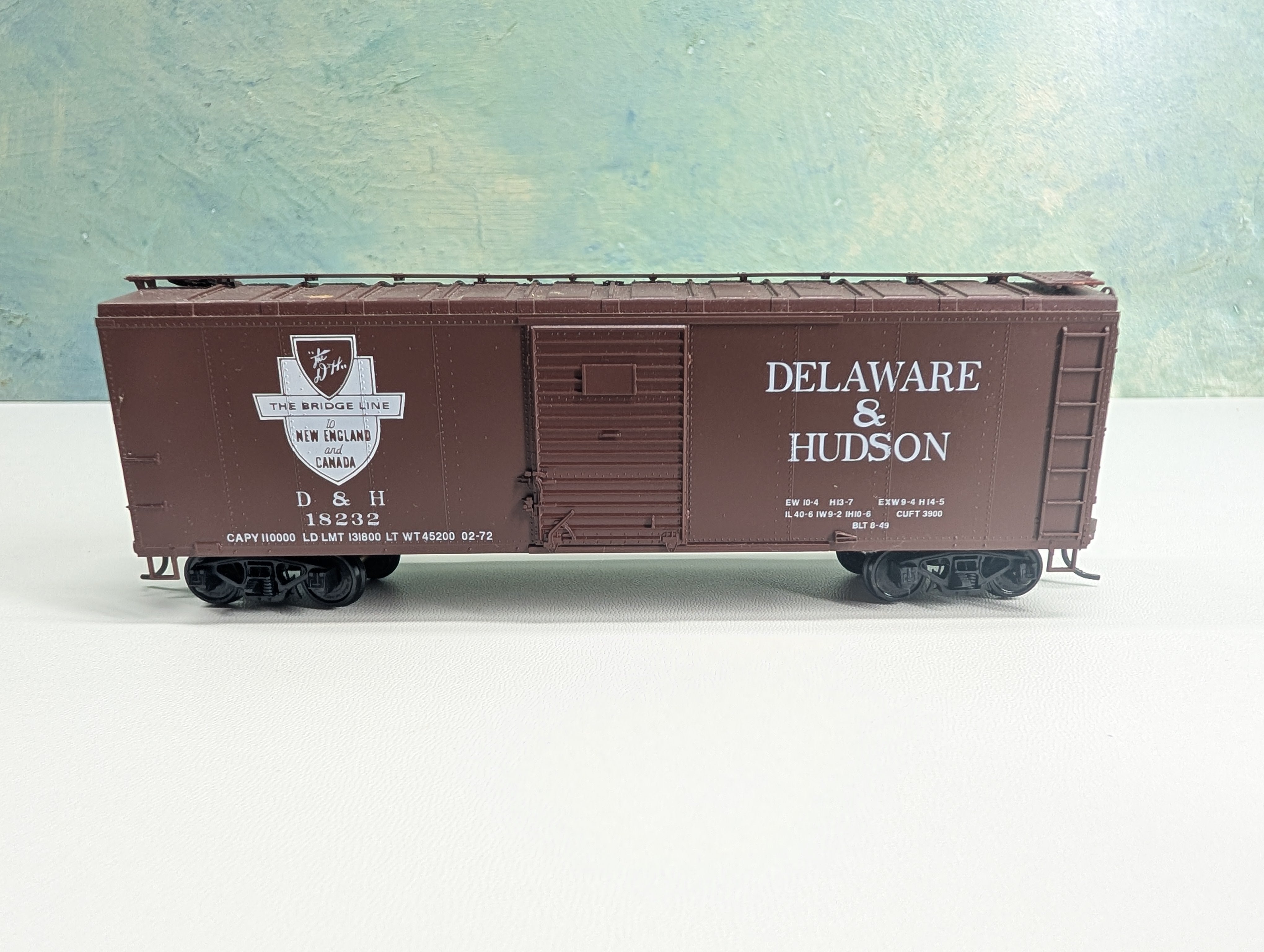 USED Bowser HO Scale 40' Box Car Delaware and Hudson D&H #18232