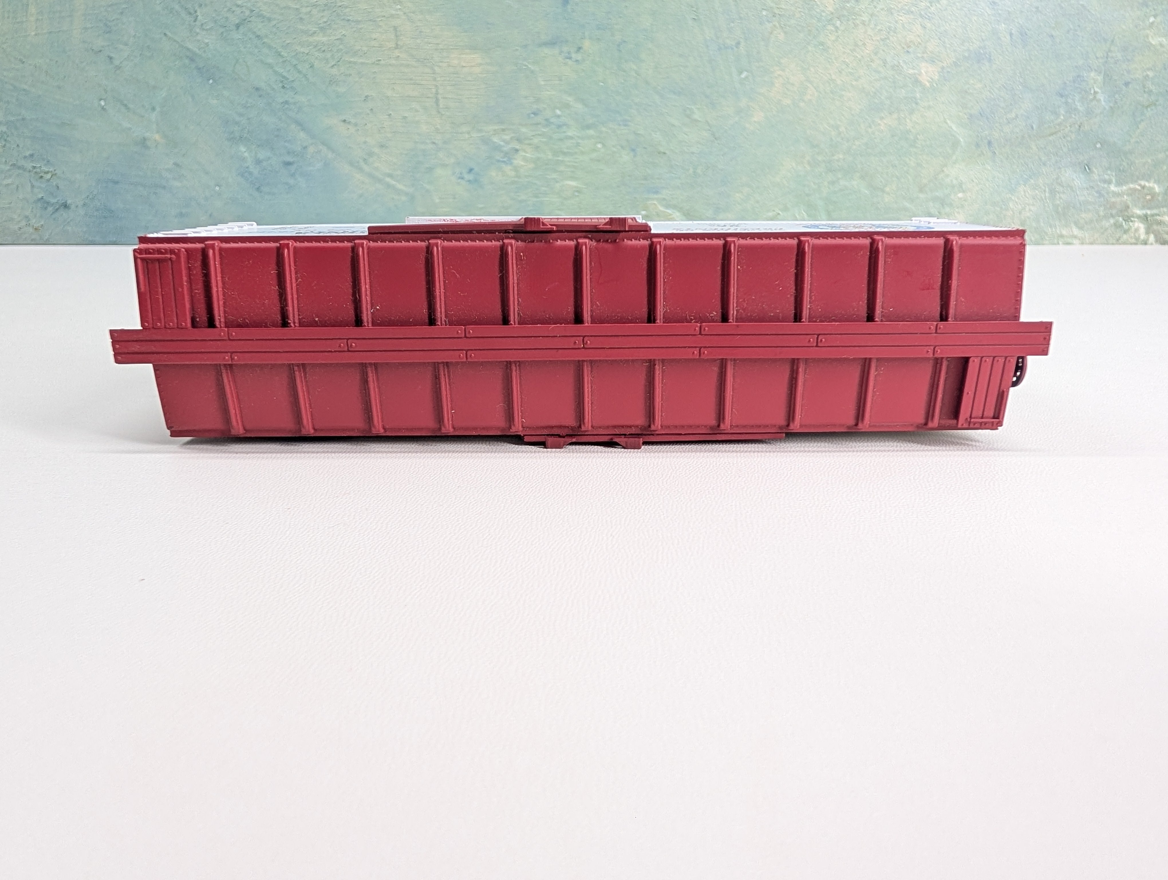 USED TRAIN MINIATURE HO Scale 40' State Car Virginia 10110 1776