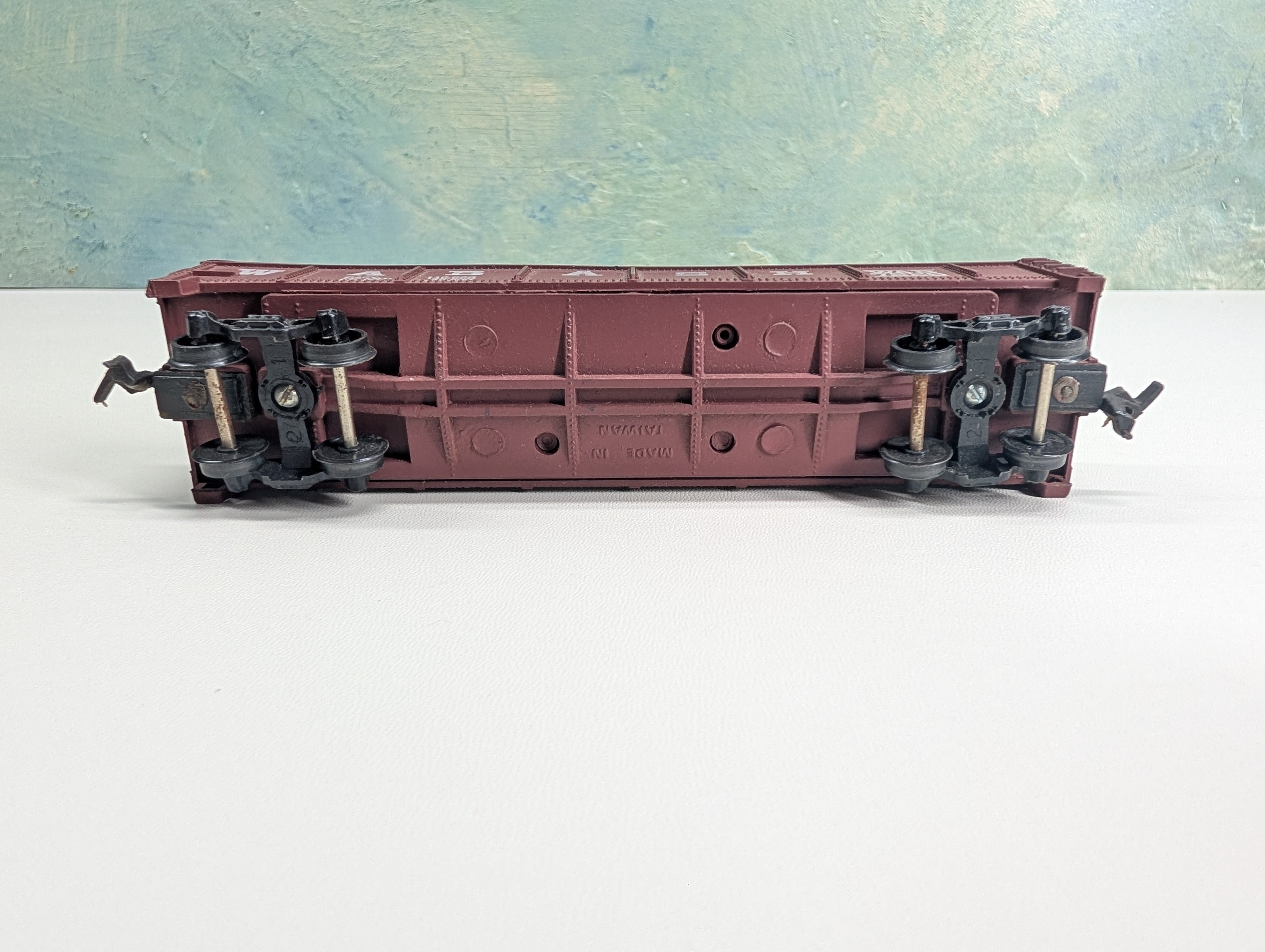 USED HO Scale Gondola w/ Load Wabash WAB #7226