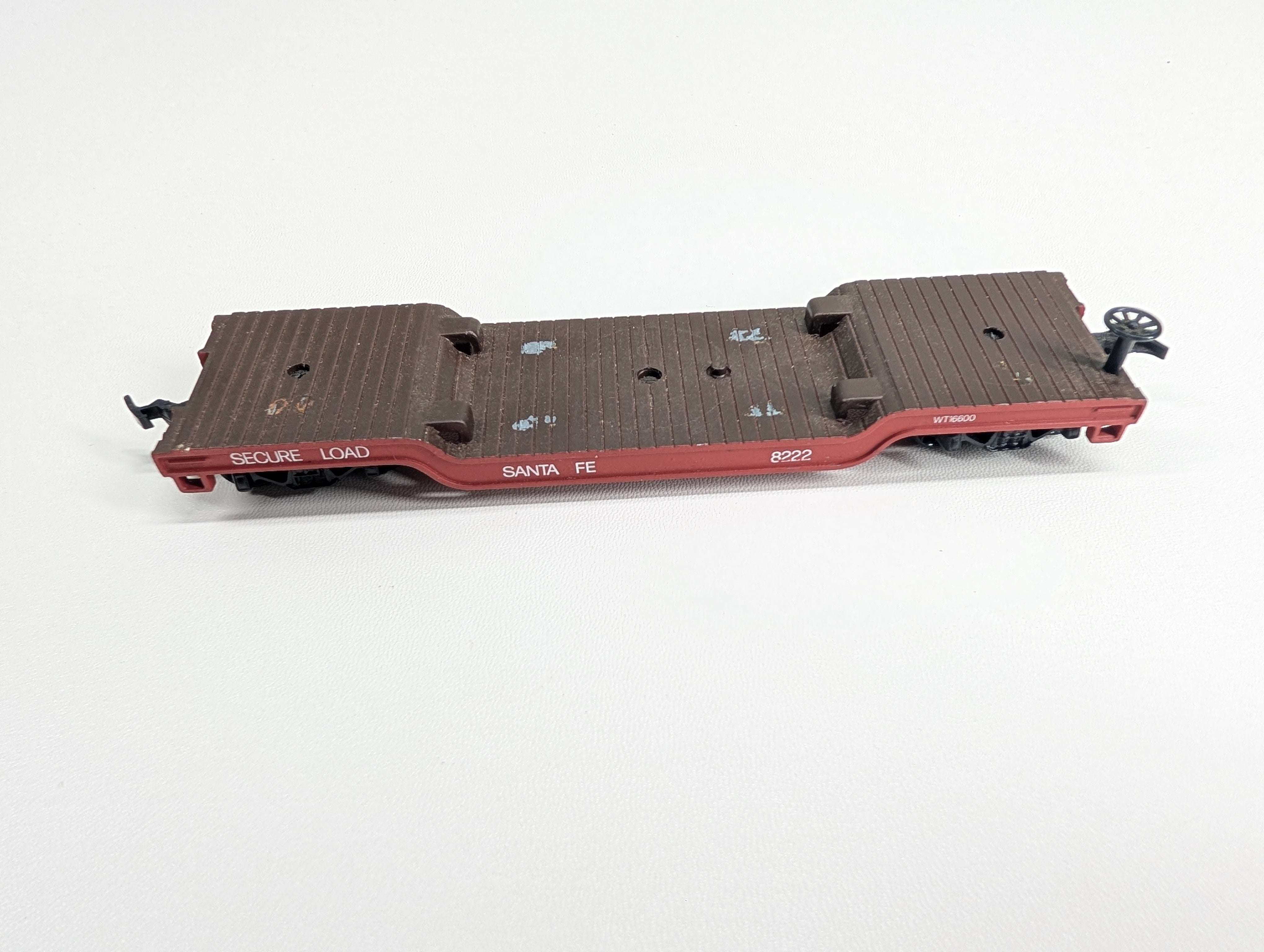 USED Model Power HO Scale Center Depressed Steel Flat Car Santa Fe #8222