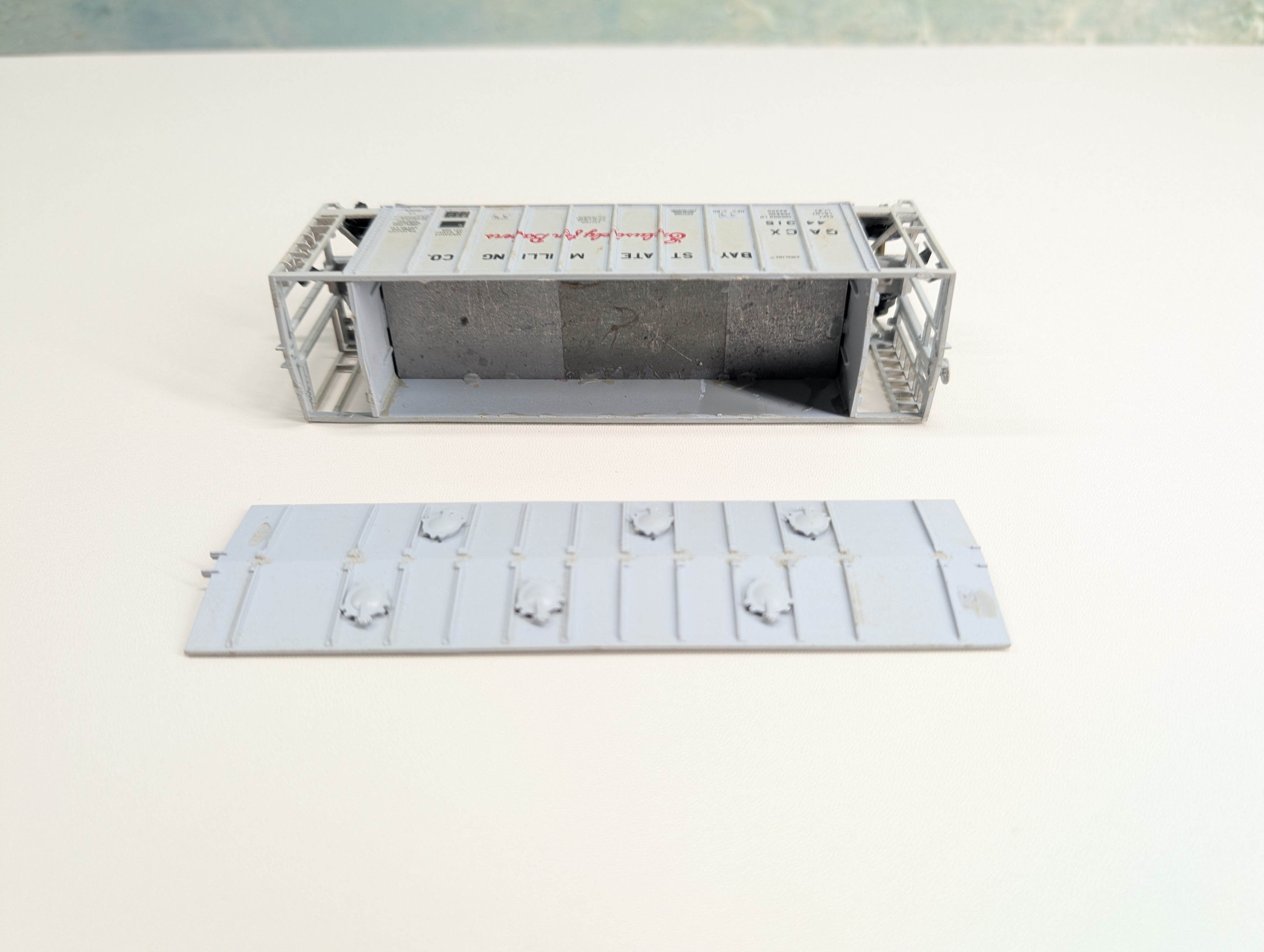 USED Walthers HO Scale Covered Hopper Bay State Milling GACX #44315