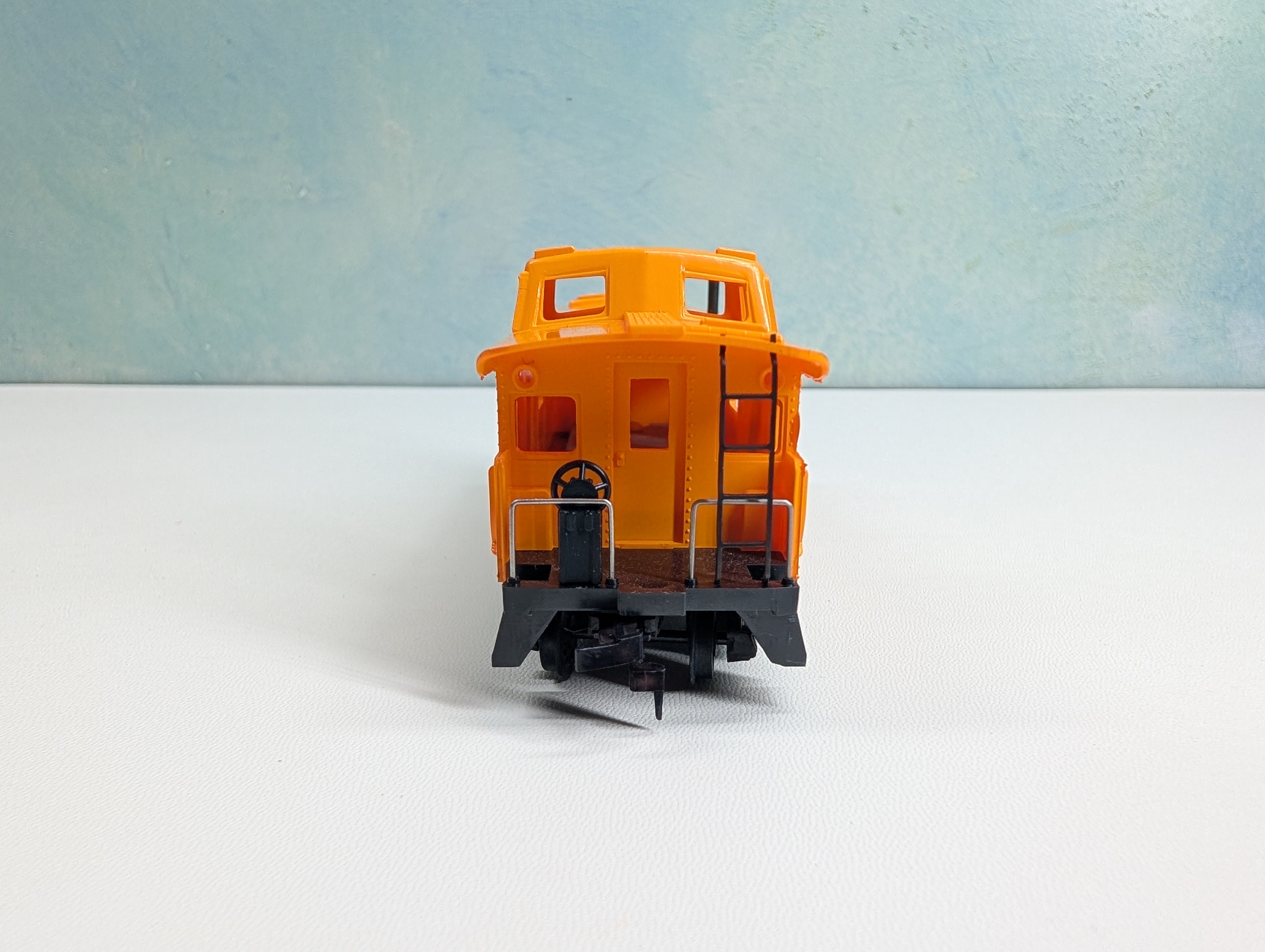 USED Mantua HO Scale Caboose Chesapeake and Ohio C&O #724