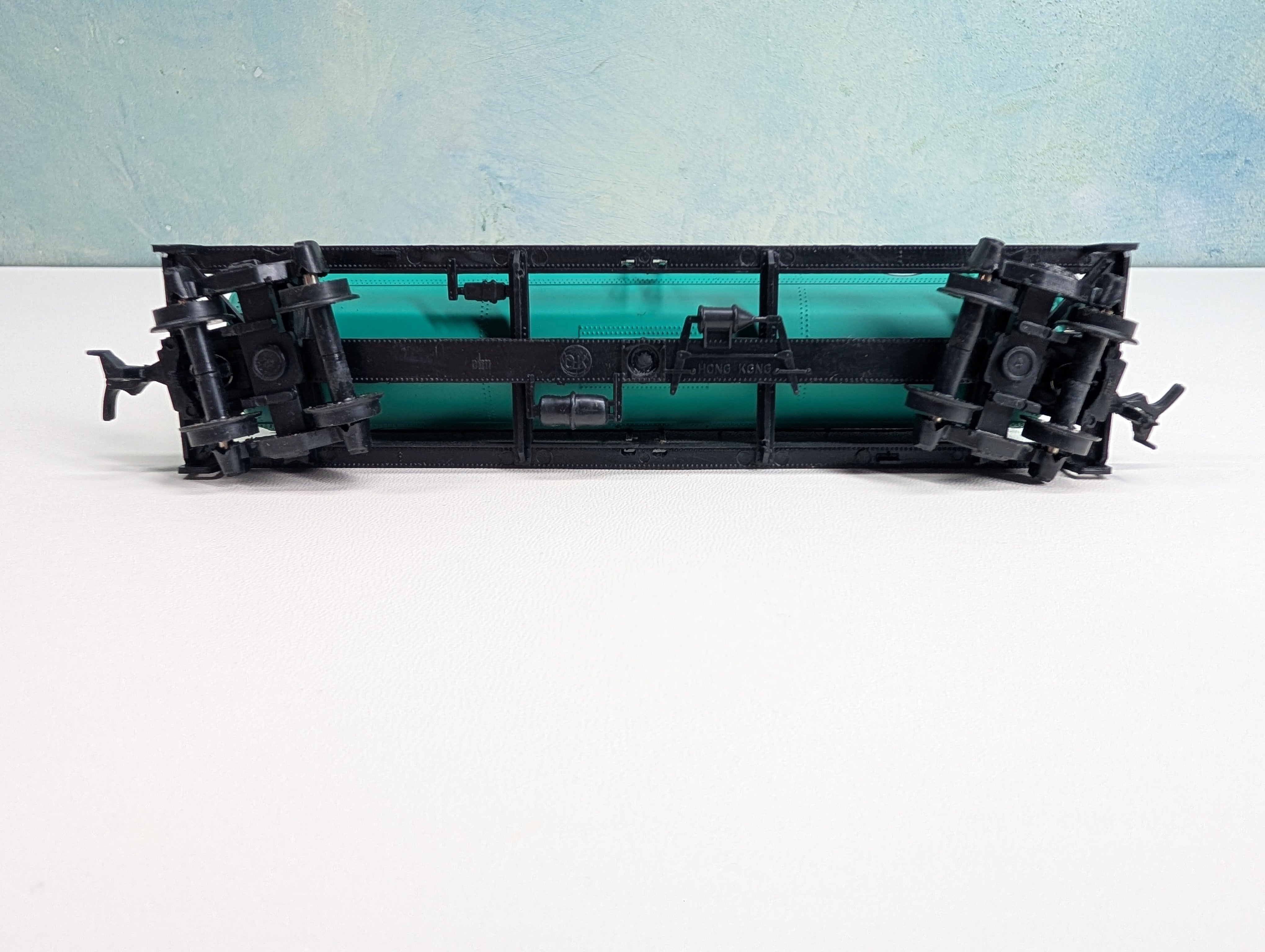 USED HO Scale Triple Dome Tank Car Ethyl Corporation EBAX #3084