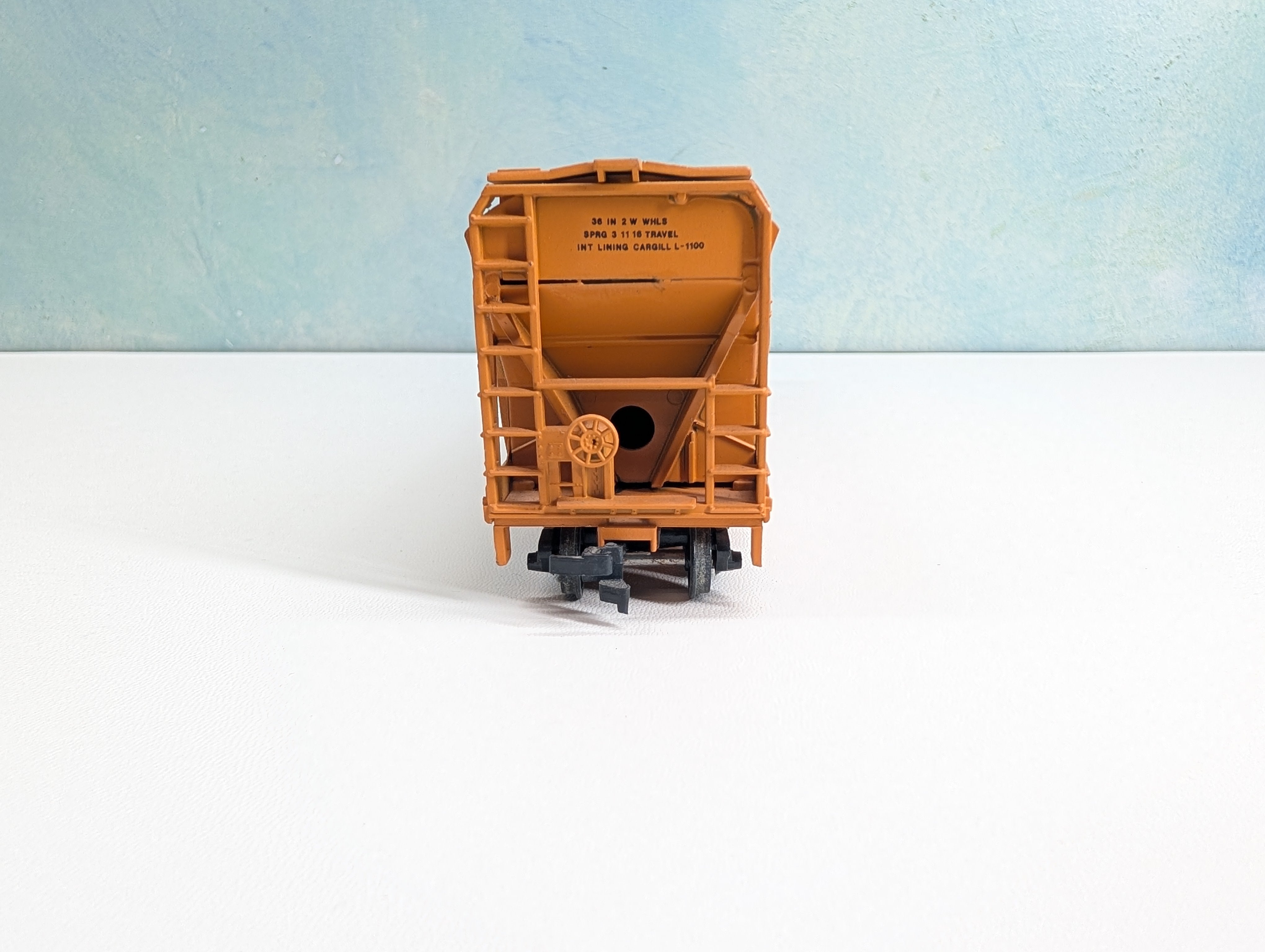 USED Athearn HO Scale ACF Covered Hopper Illinois Central ICG #775049
