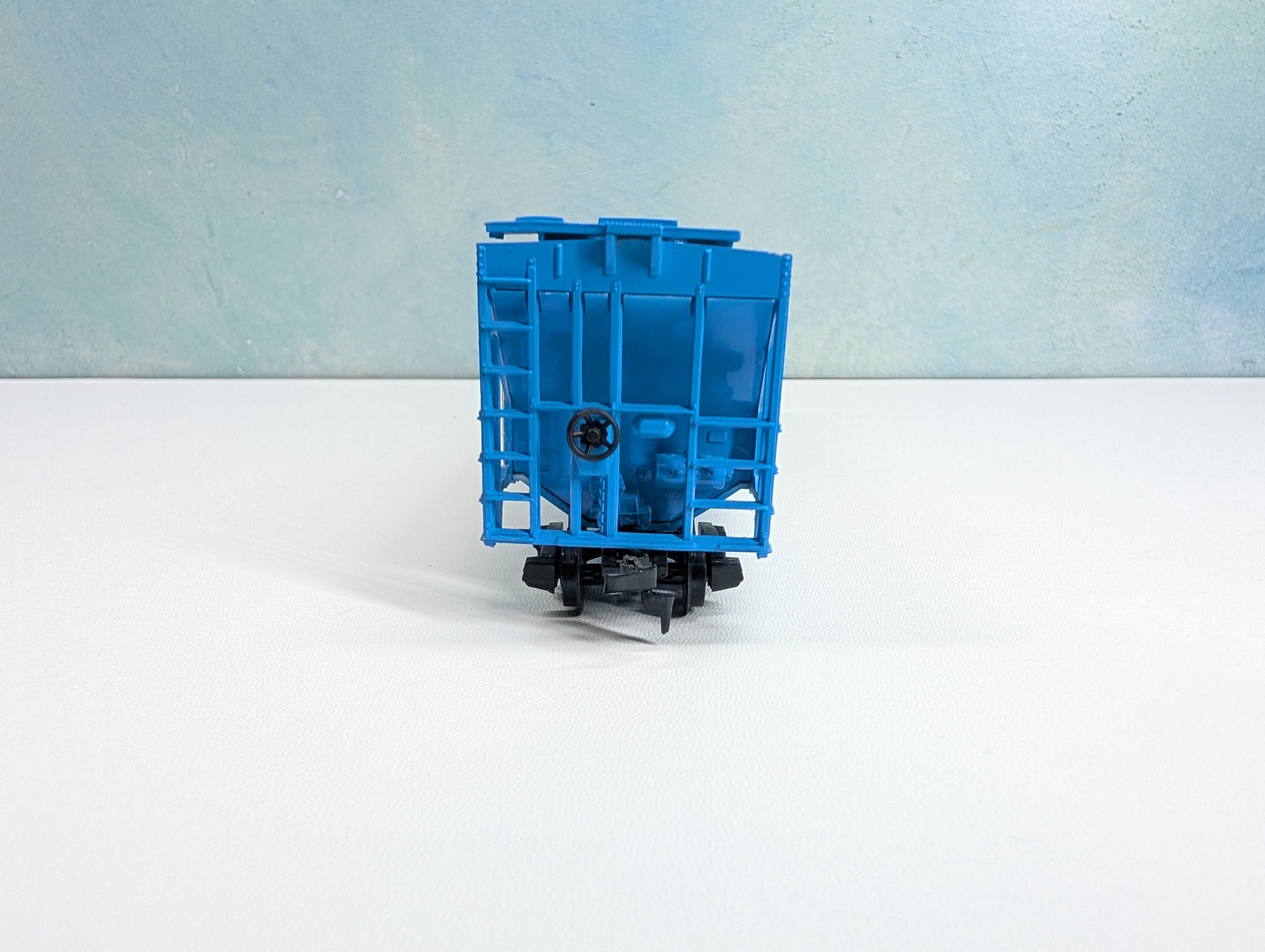 USED Tyco HO Scale Covered Billboard Hopper Jell-O GARX #50823
