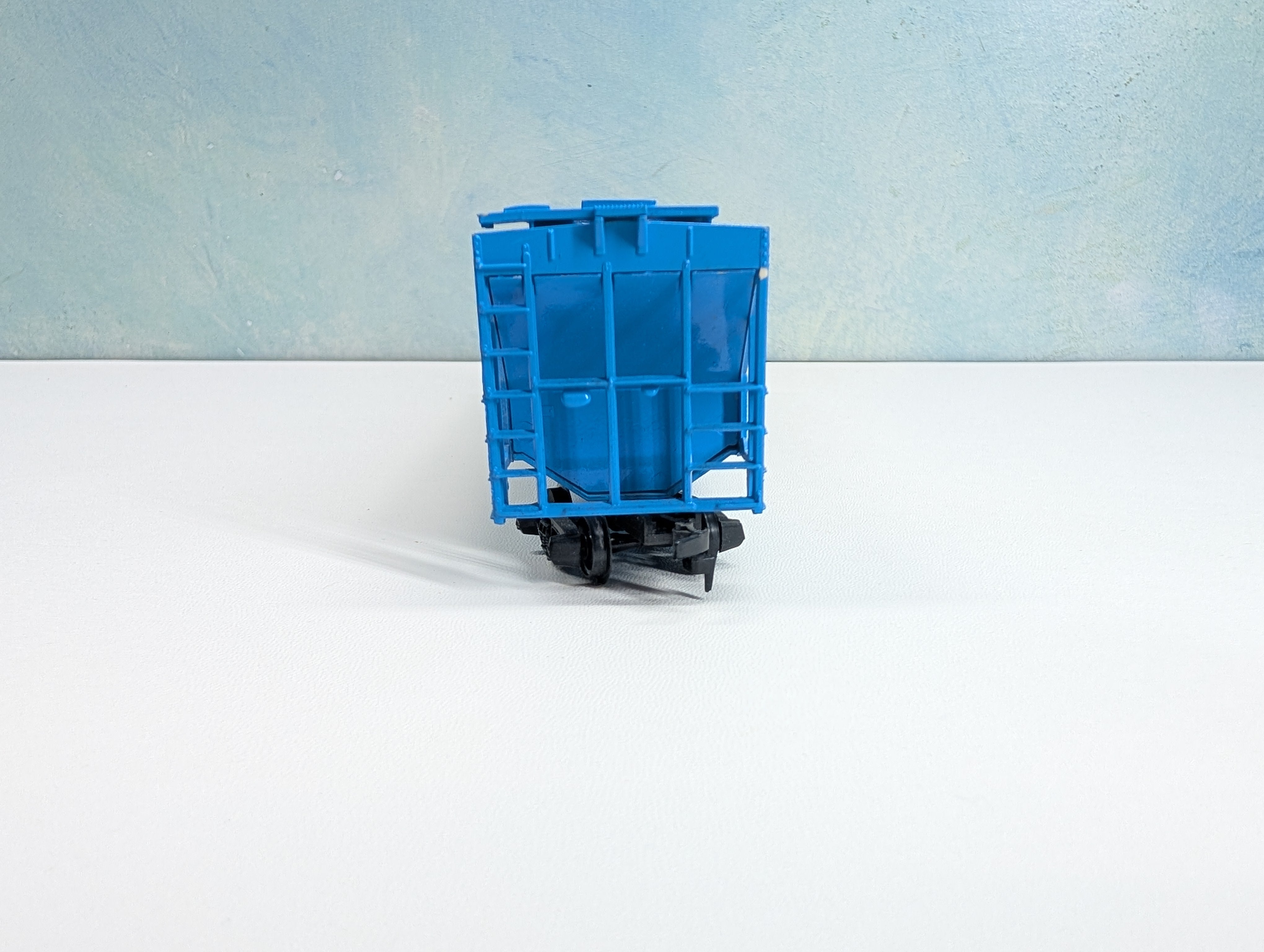 USED Tyco HO Scale Covered Billboard Hopper Jell-O GARX #50823