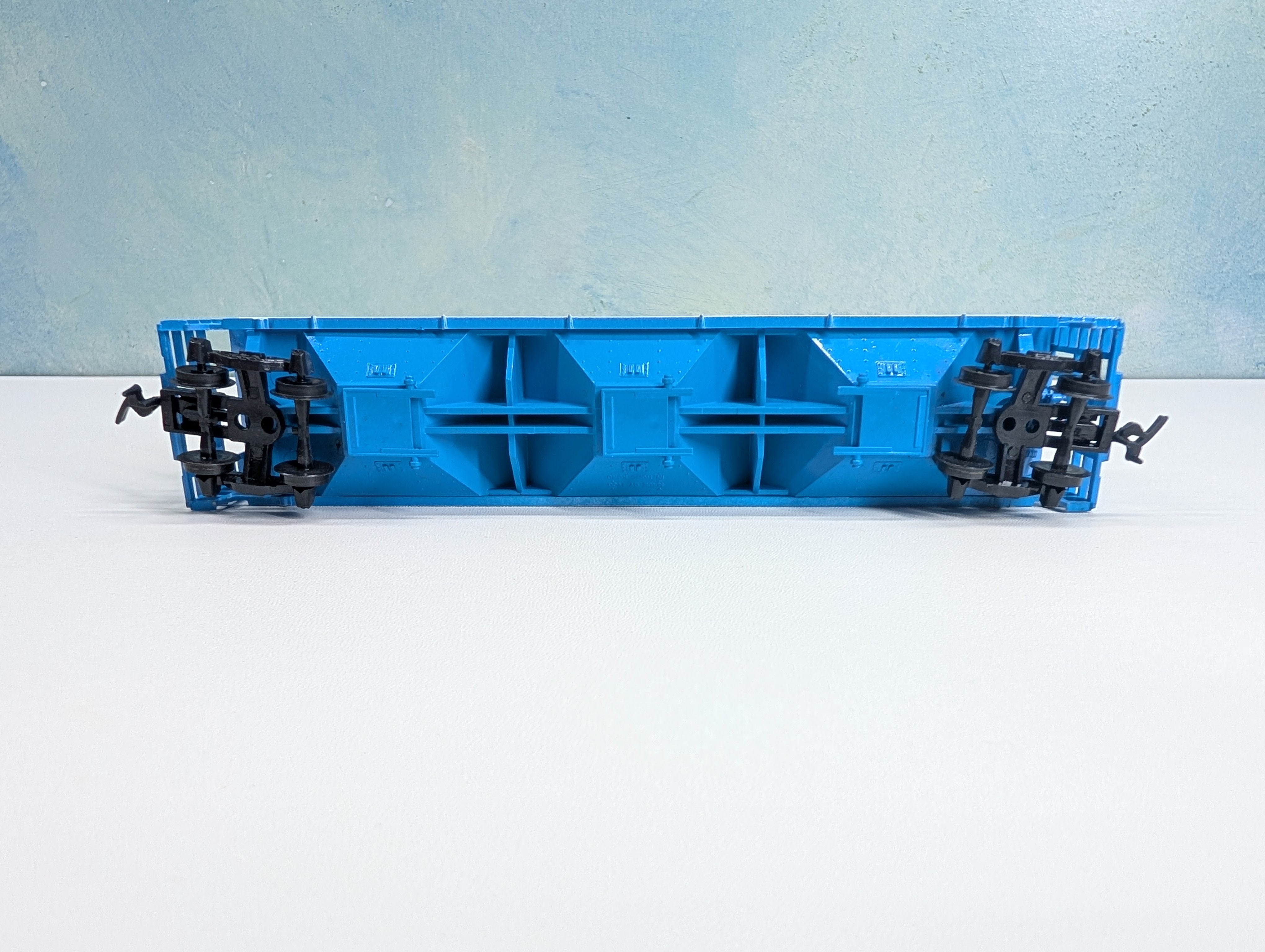USED Tyco HO Scale Covered Billboard Hopper Jell-O GARX #50823