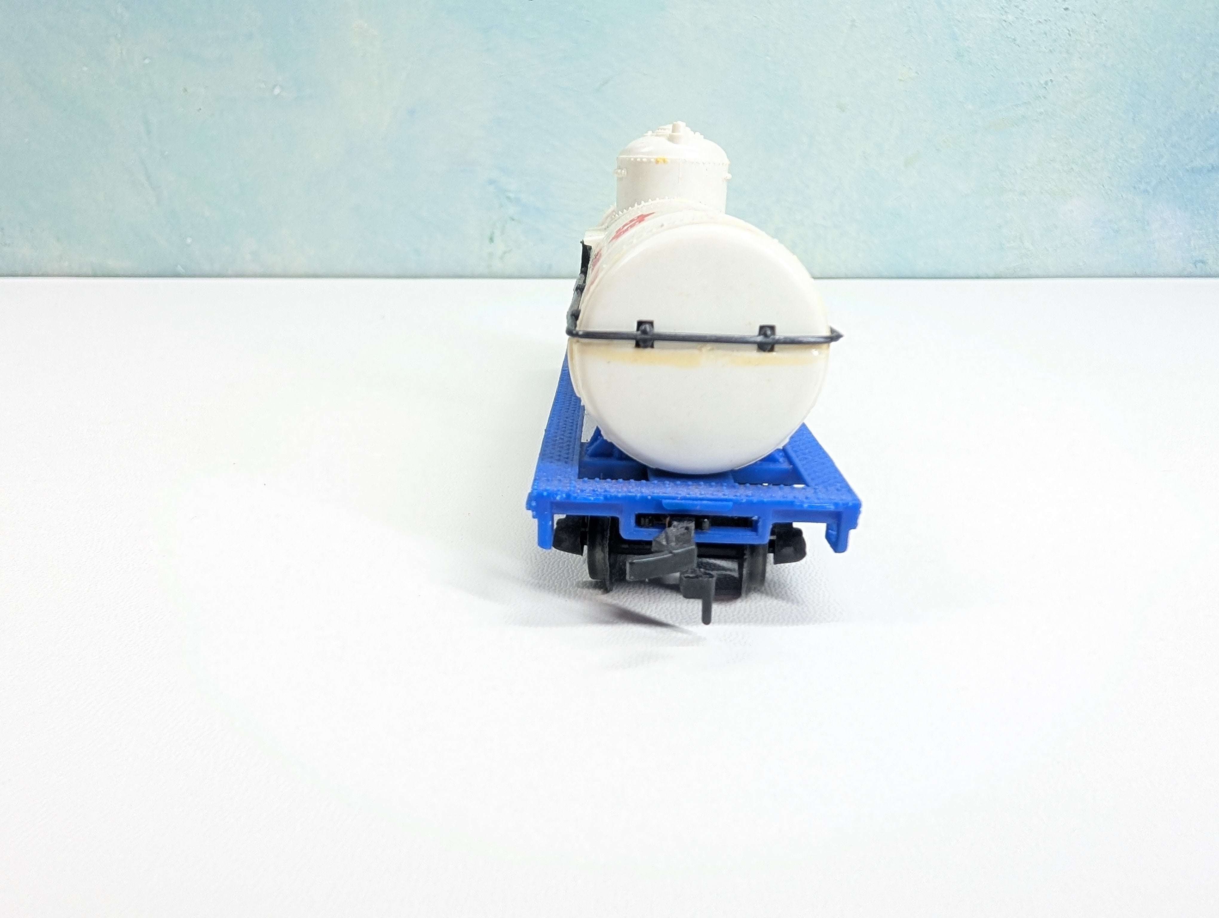 USED HO Scale Single Dome Tank Car Rocket Fuel #X-415