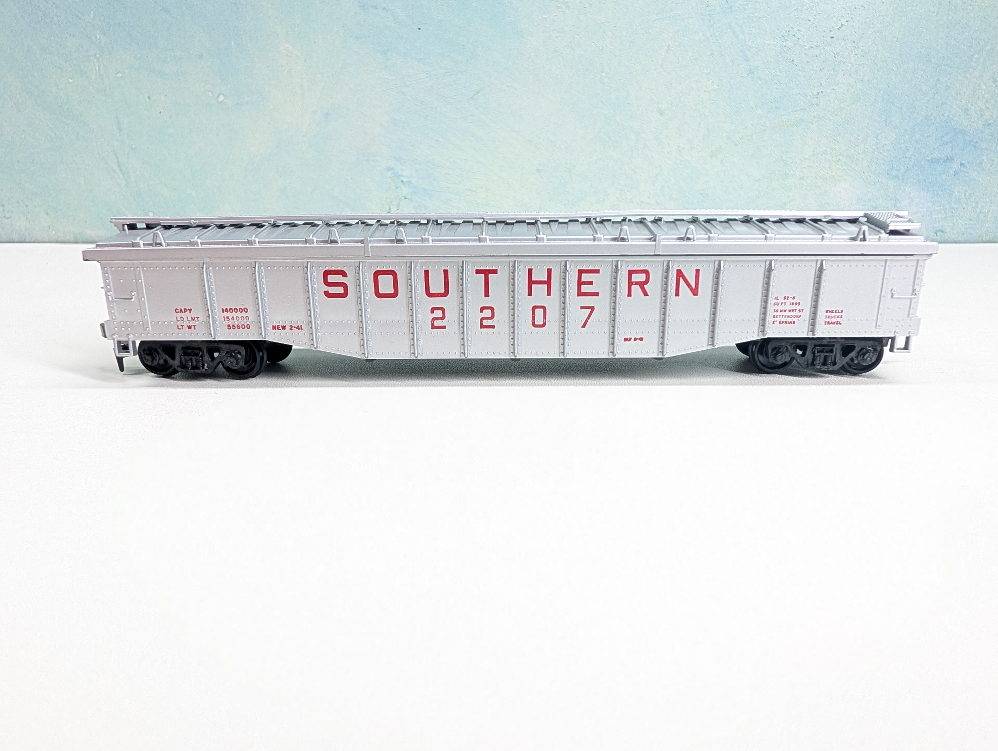 USED Athearn HO Scale Covered Gondola Southern #2207