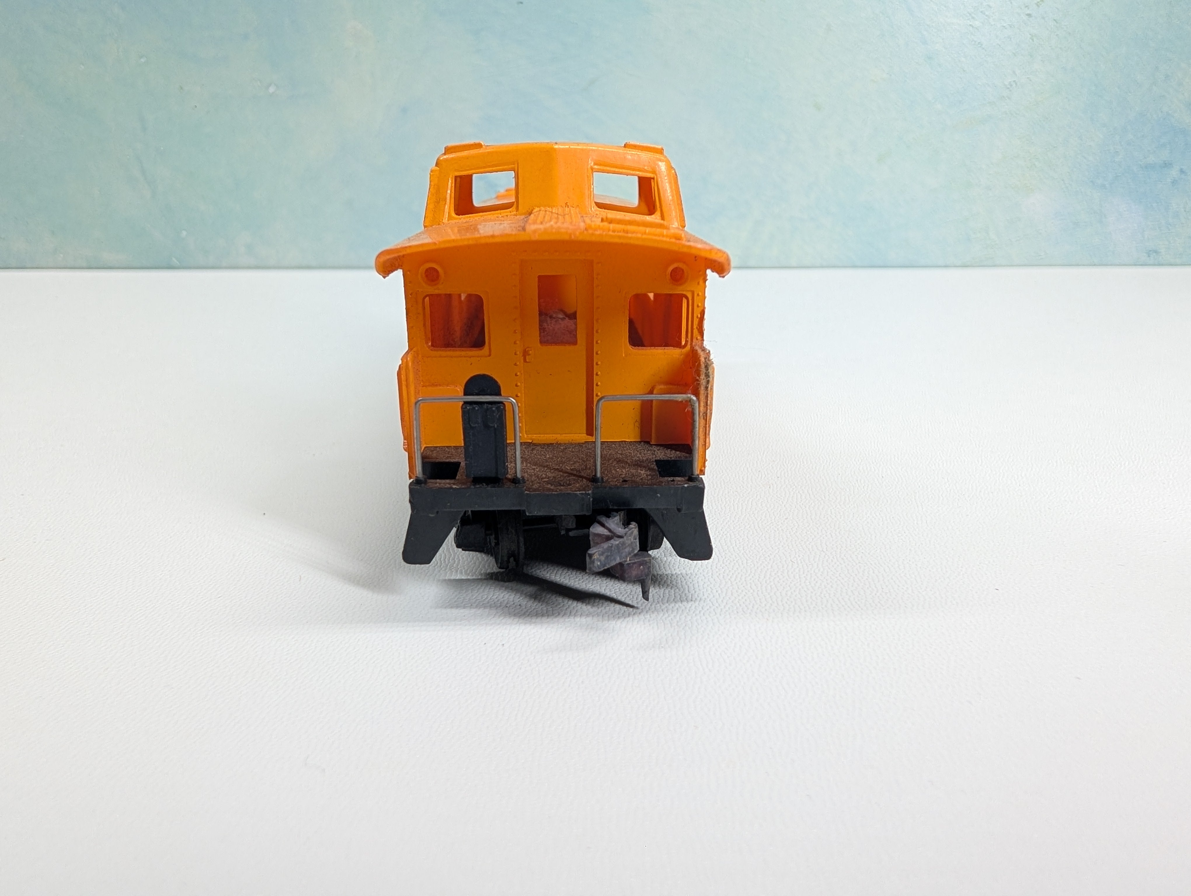USED Mantua HO Scale Caboose Chesapeake and Ohio #724 q