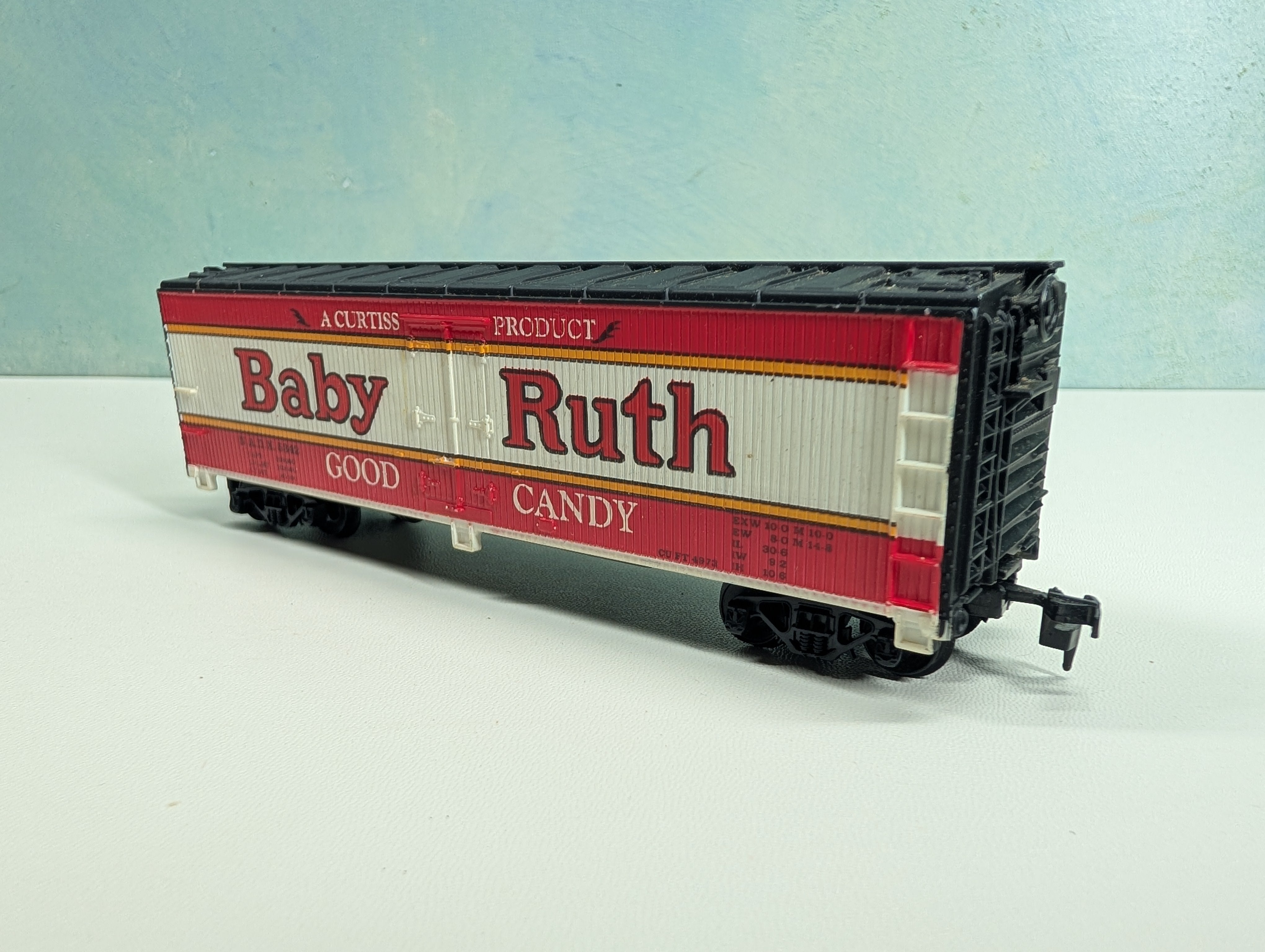 USED Tyco HO Scale Billboard Reefer Baby Ruth Good Candy NADX #5342