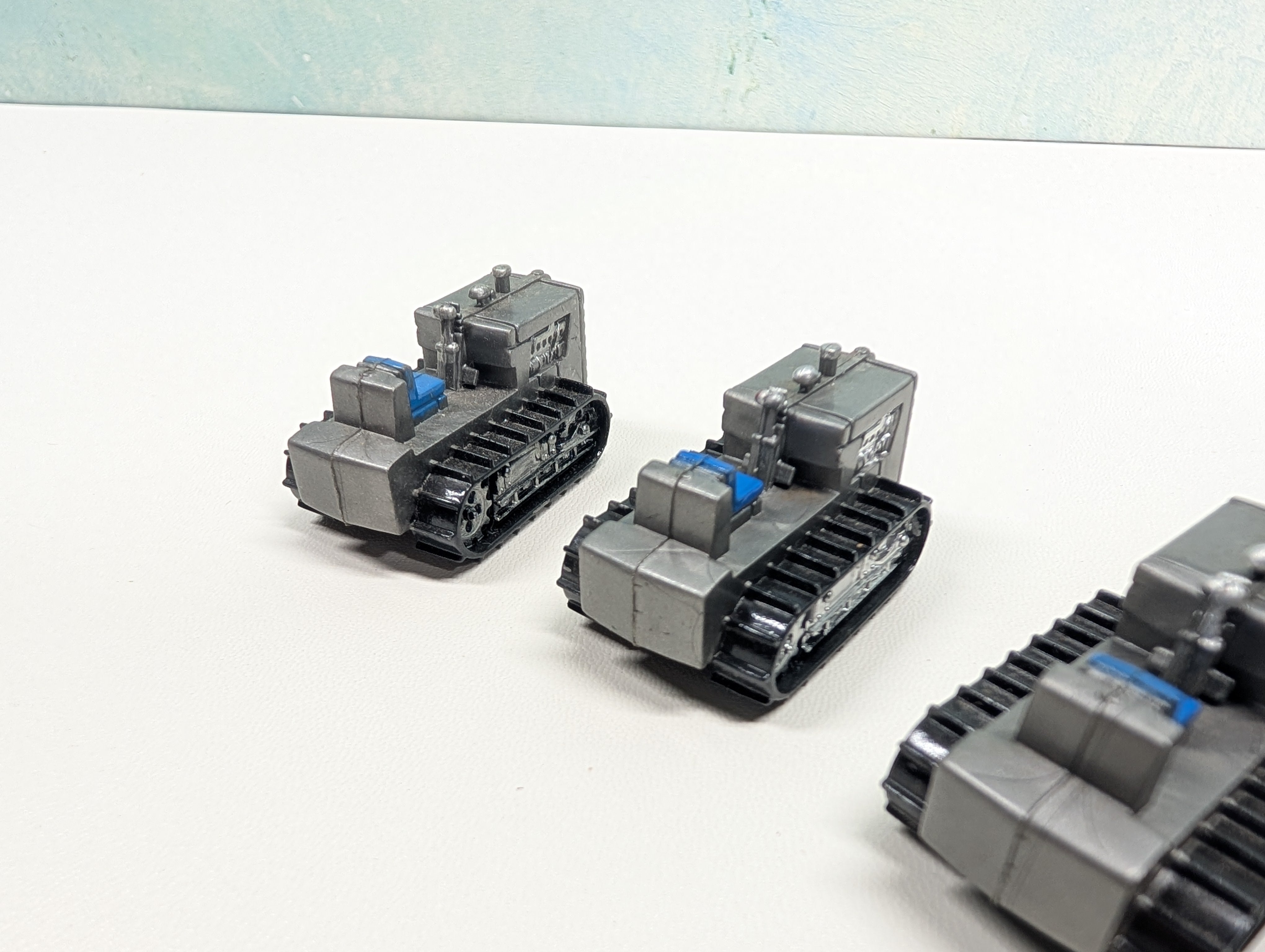 USED Tyco HO Scale Lot of Gray Tractor Loads (4 pcs)