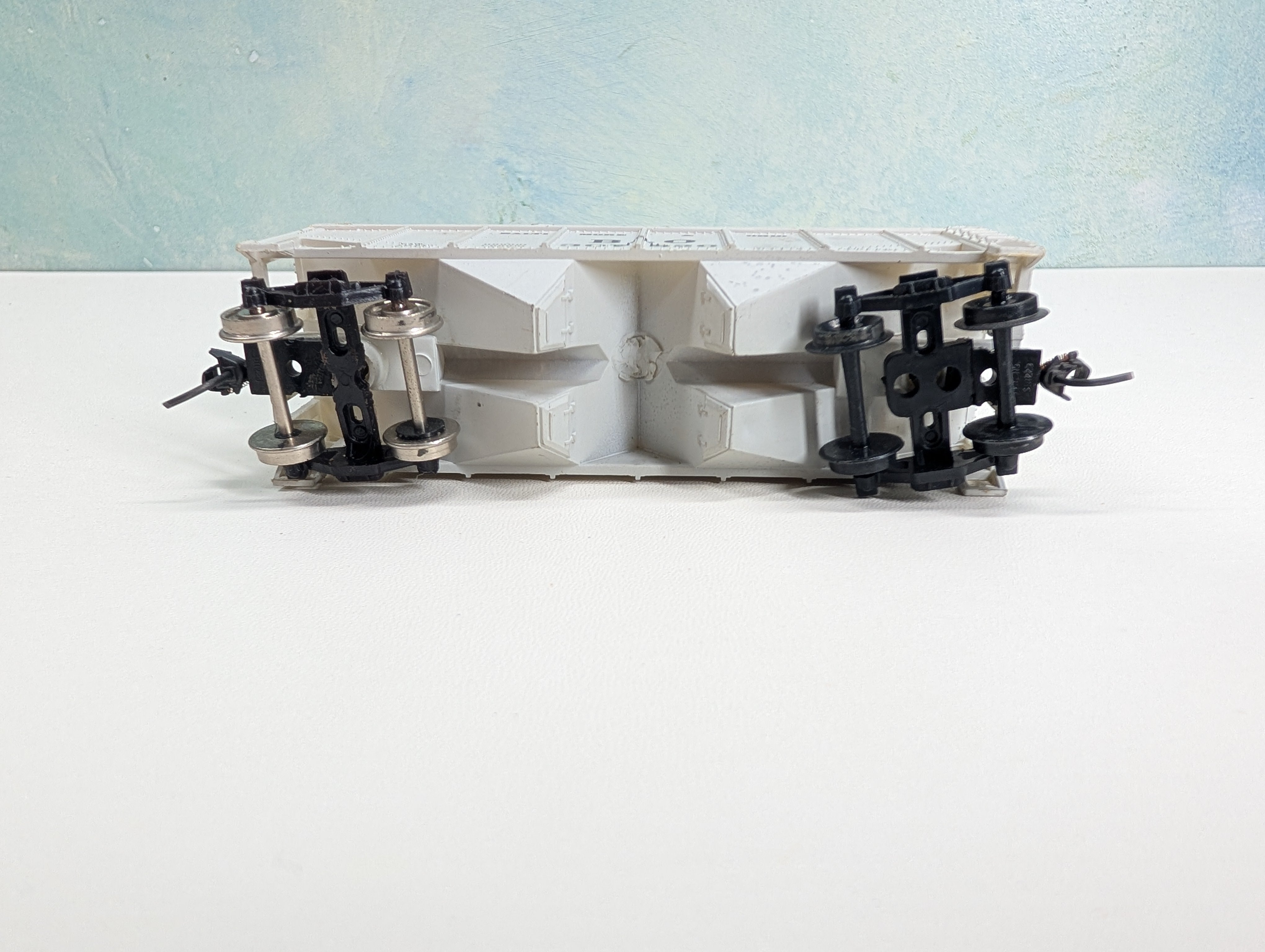 USED HO Scale Covered Hopper Baltimore and Ohio B&O #307826