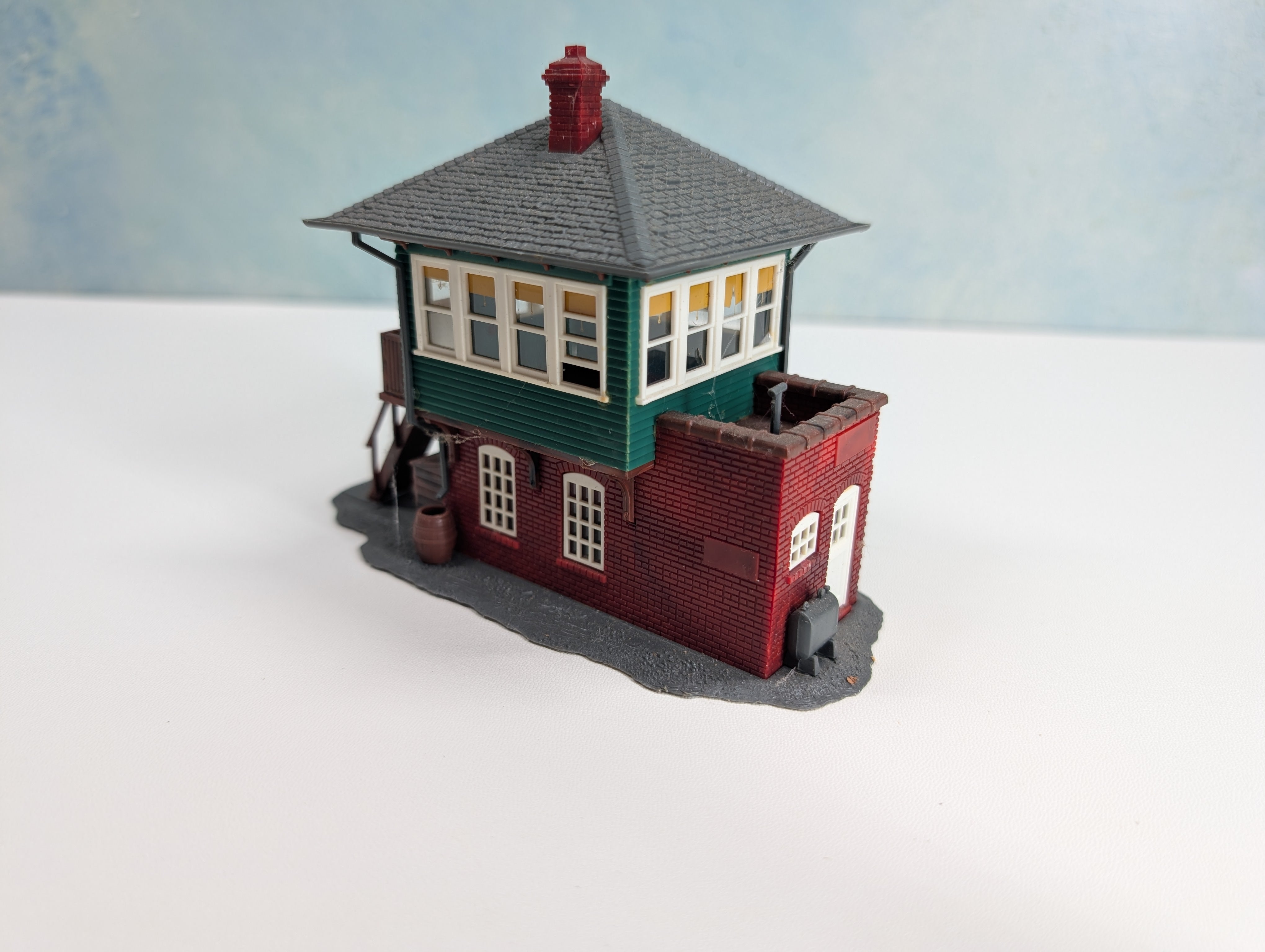 USED HO Scale Yard Tower