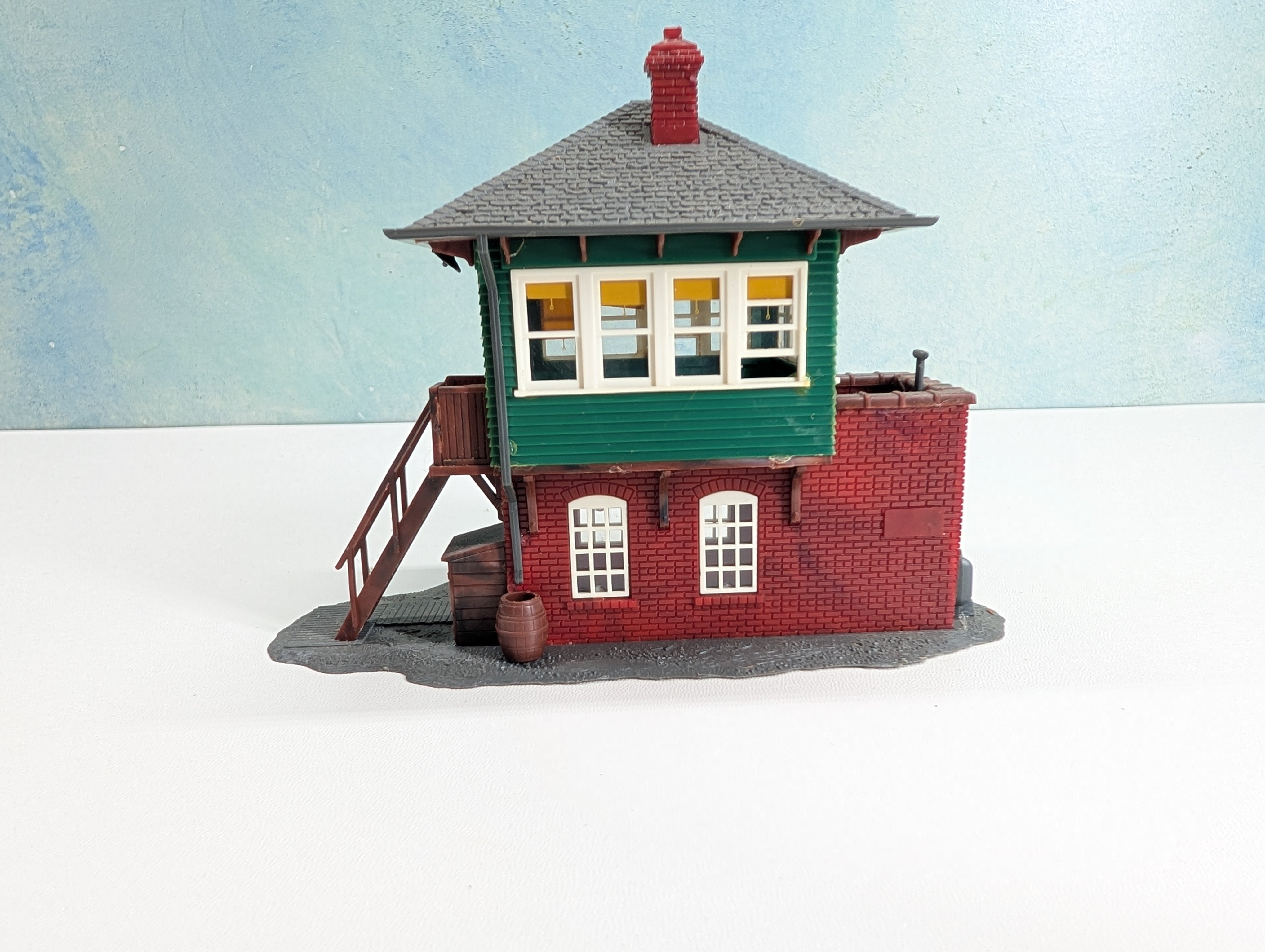 USED HO Scale Yard Tower