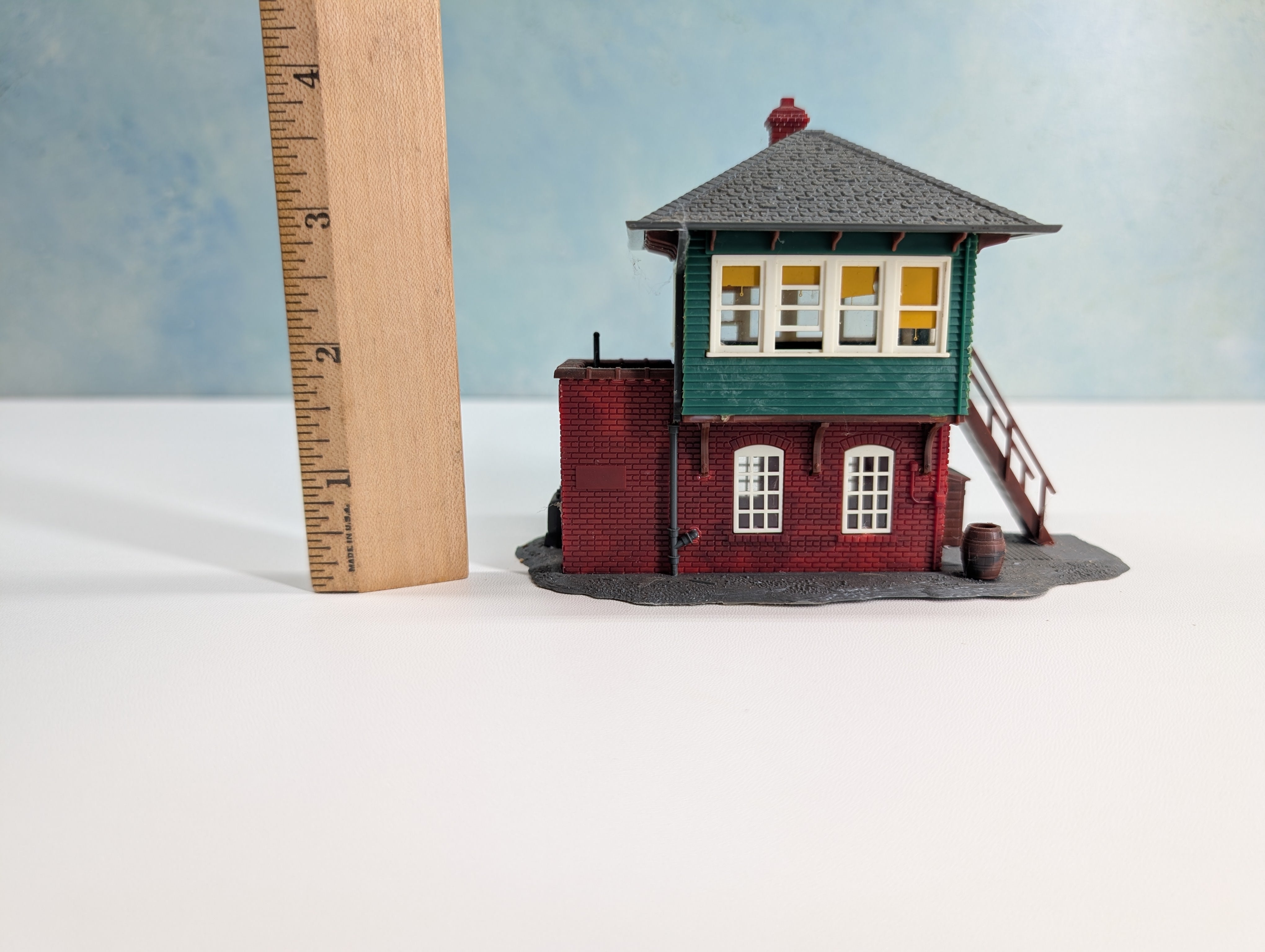 USED HO Scale Yard Tower