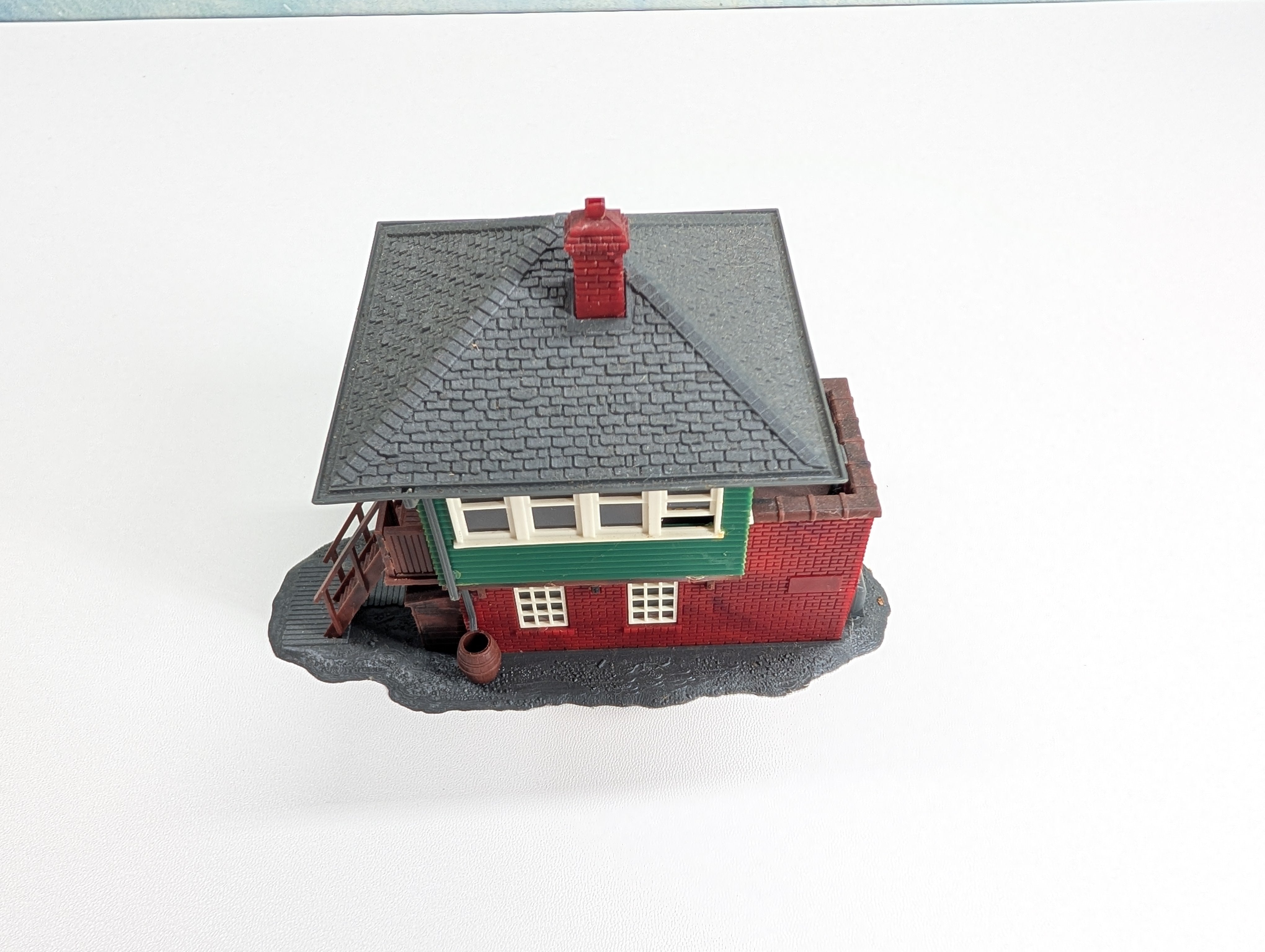 USED HO Scale Yard Tower