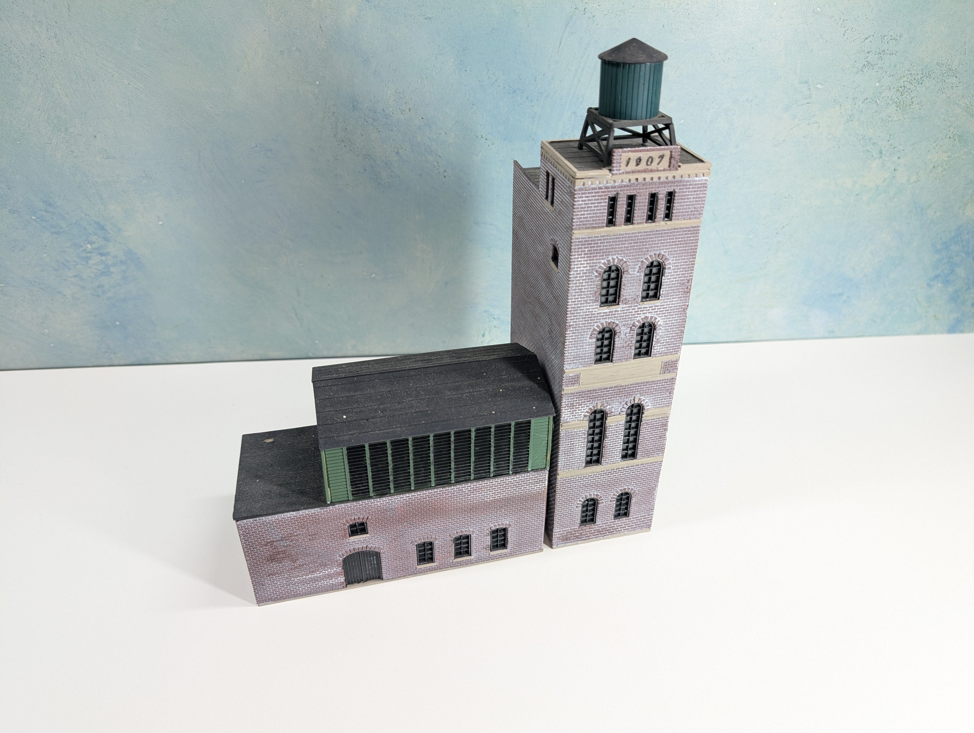 USED HO Scale Brick Industry Buildings (2 pcs)