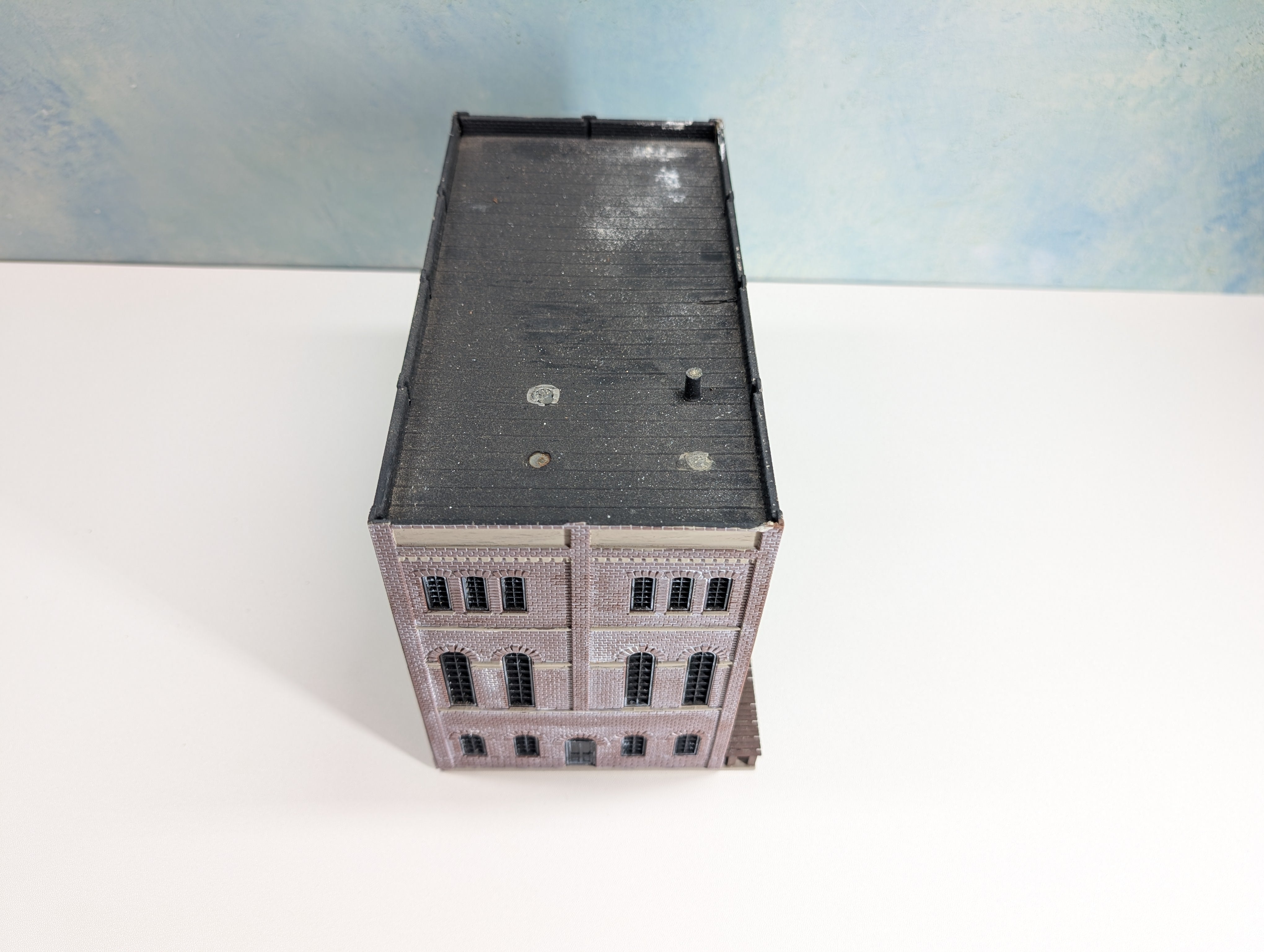 USED HO Scale Large Brick Warehouse