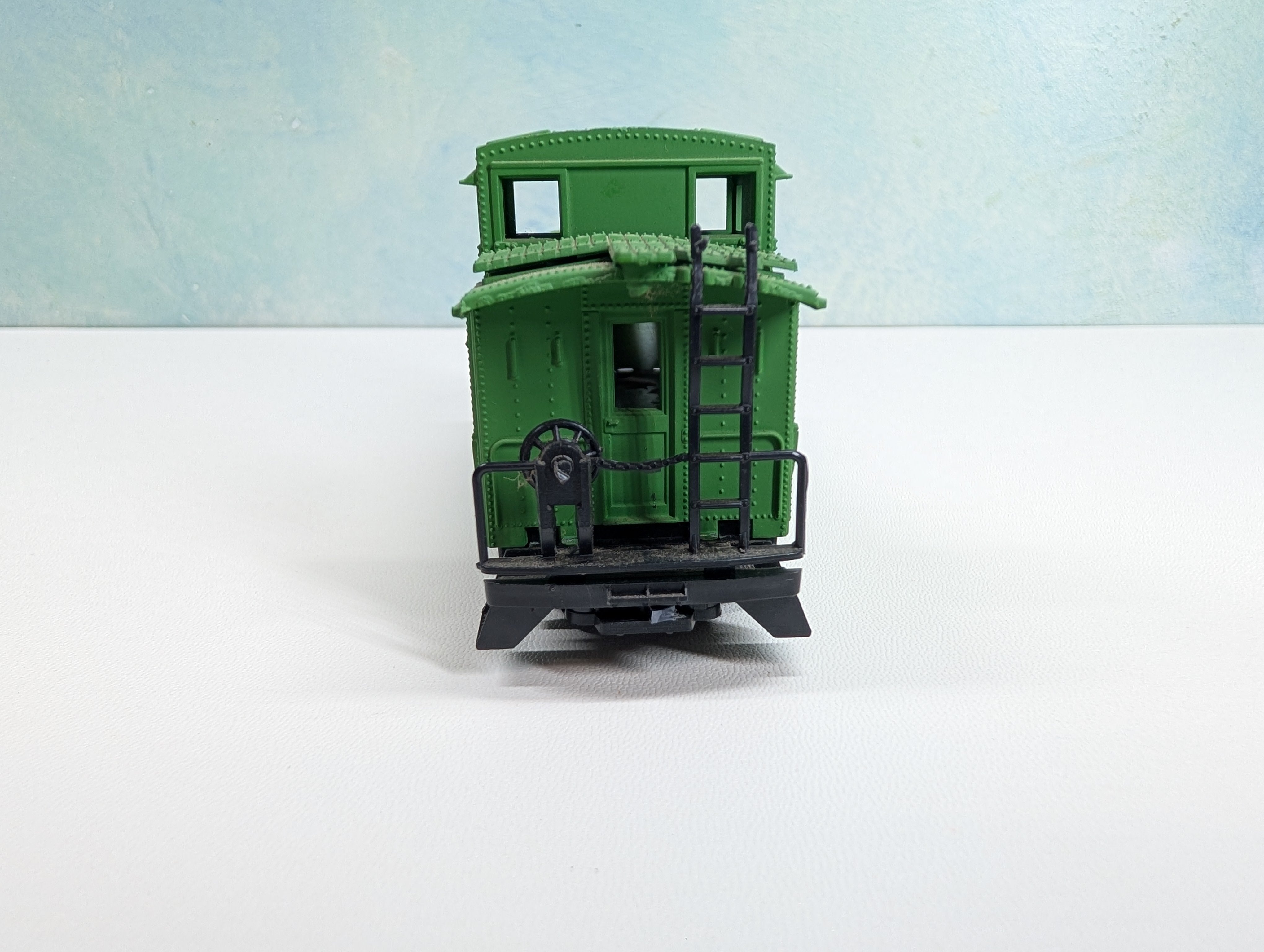USED AHM HO Scale Caboose GE TLCX #1001