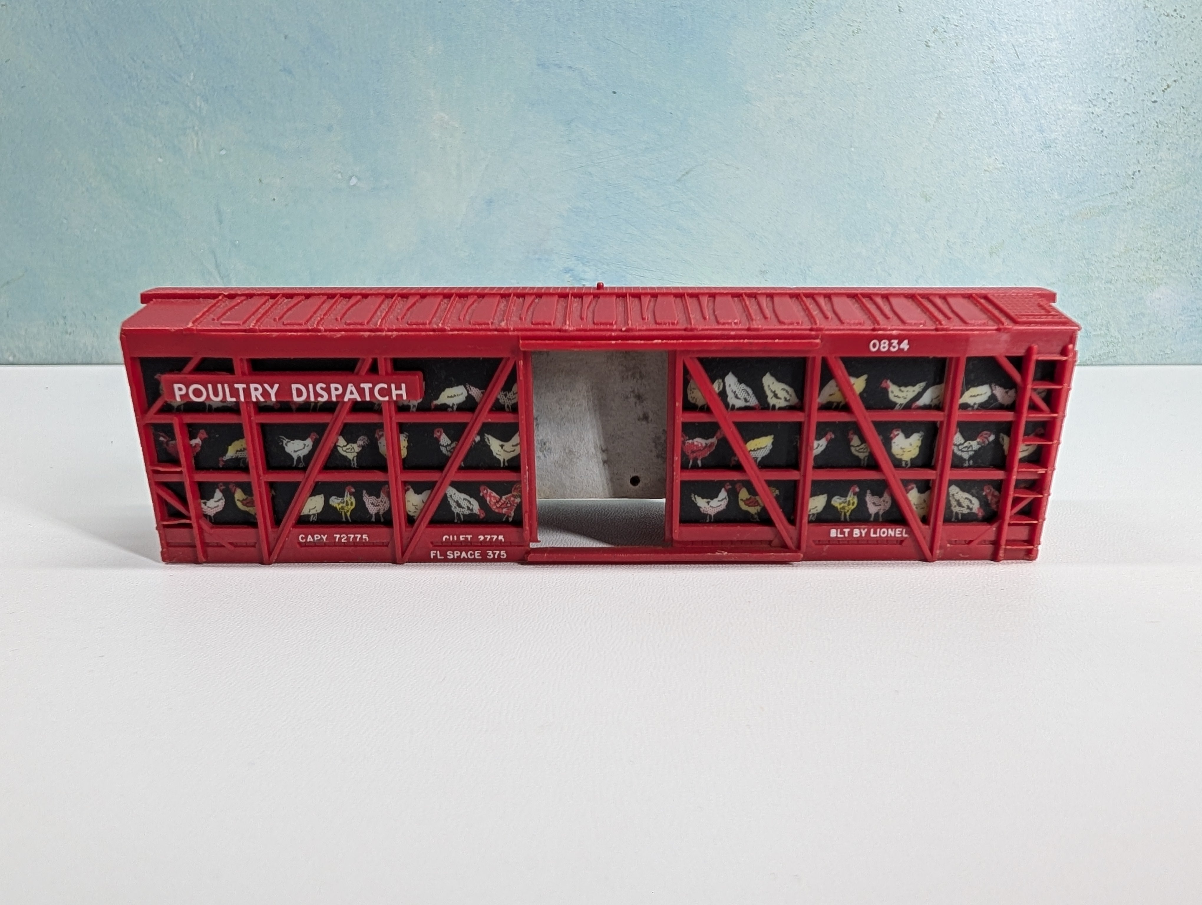 USED Lionel HO Scale Poultry Dispatch Car #0834 Rough Shell