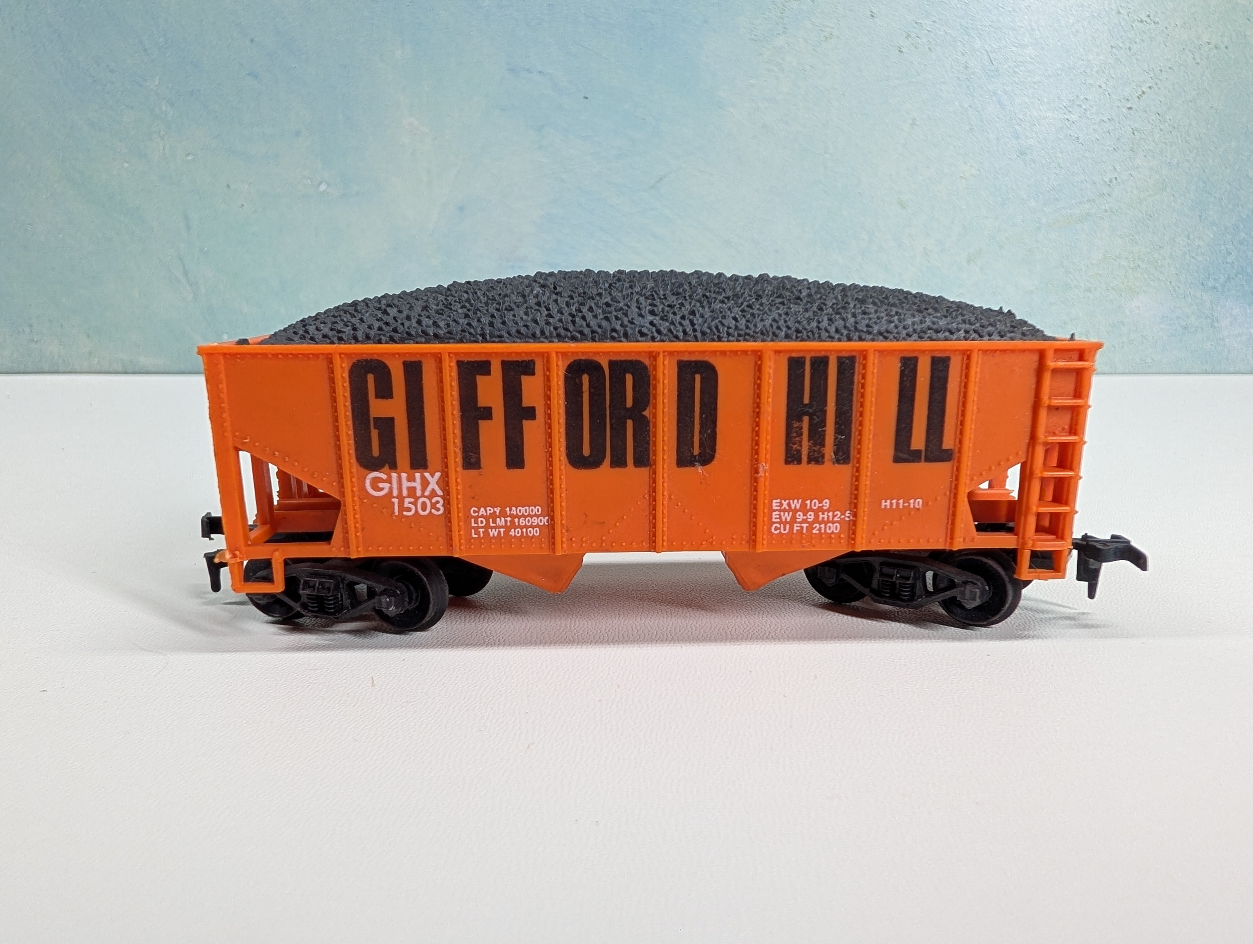 USED HO Scale 2 Bay Hopper w/ Coal Load Gifford Hill GIHX #1503 RARE