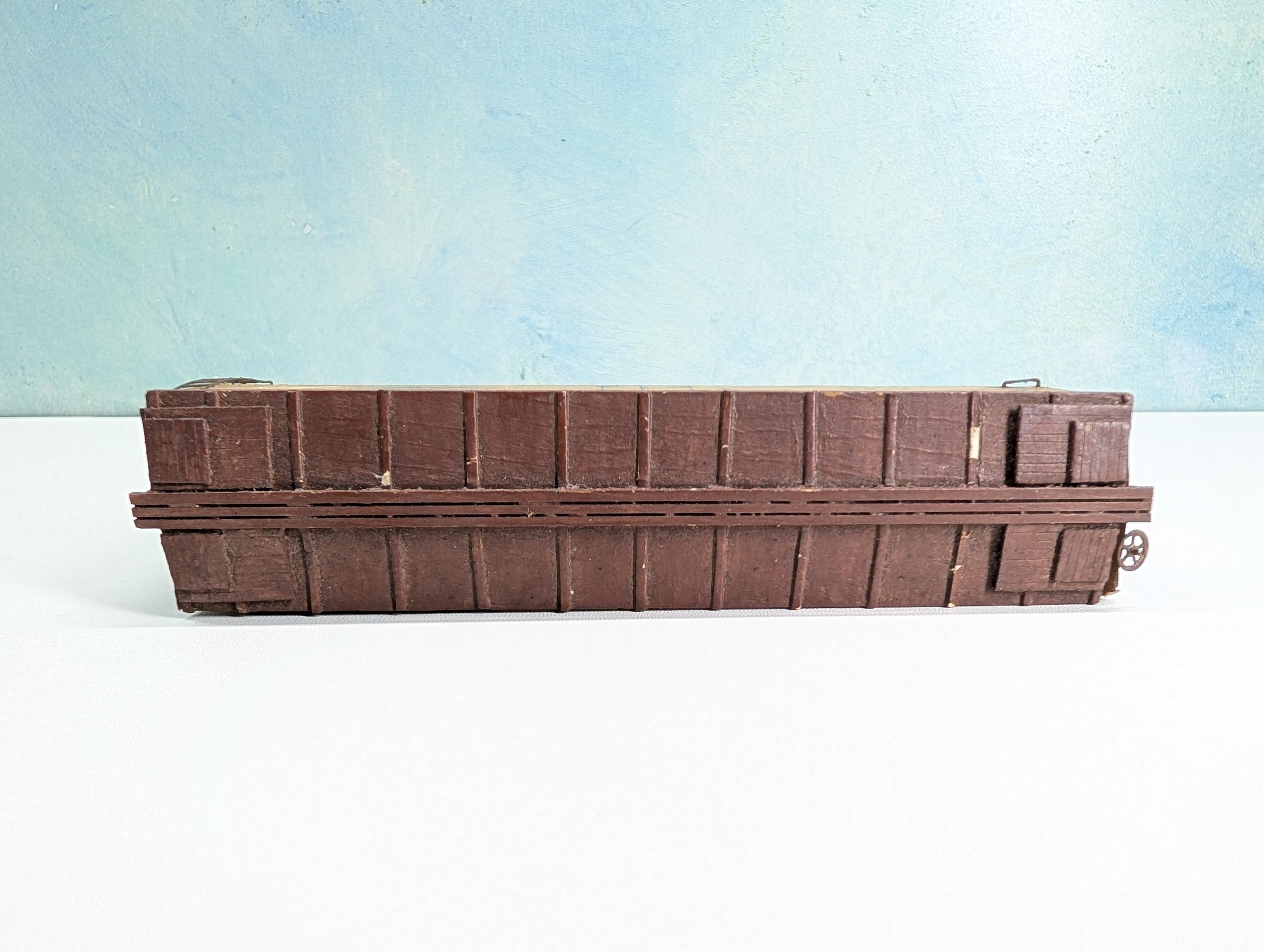 USED HO Scale Wood Built 44' Reefer Box Car Farmer's Coop Creamery FCKX #6303