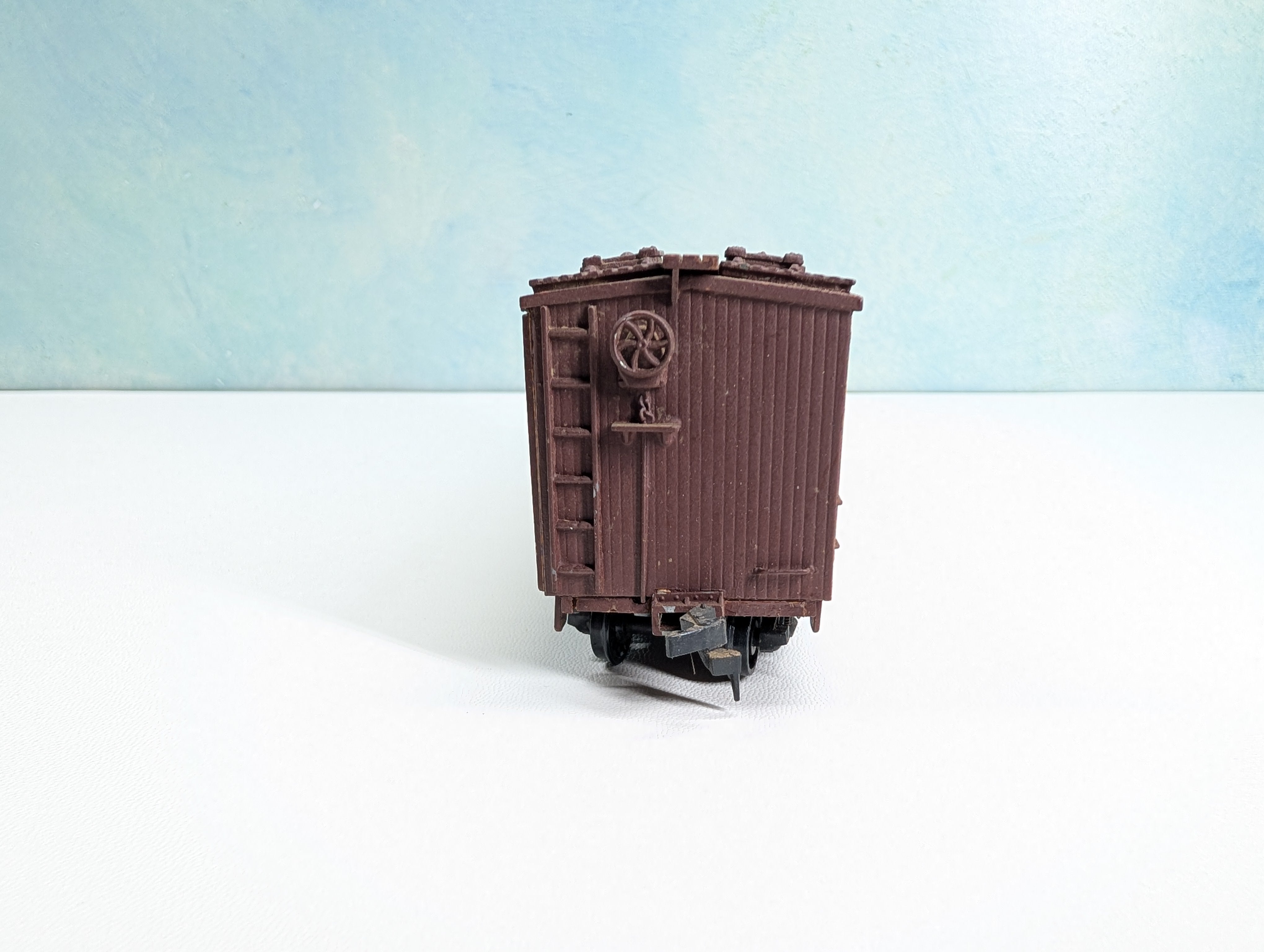 USED HO Scale Wood Built 44' Reefer Box Car Northern Pacific NP #92663