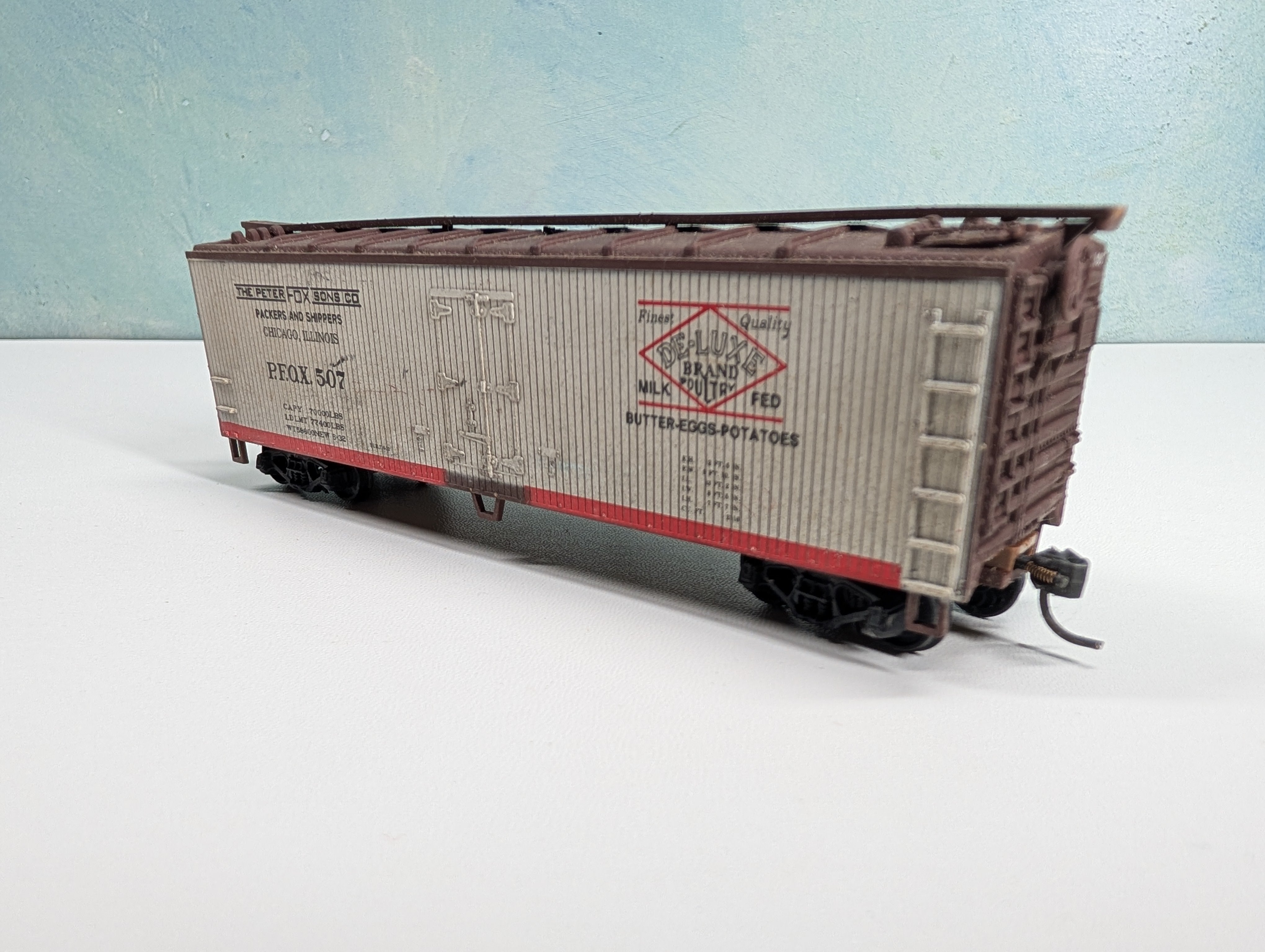 USED Walthers HO Scale 40' DS Wood Reefer Box Car Peter Fox & Sons PFOX #507