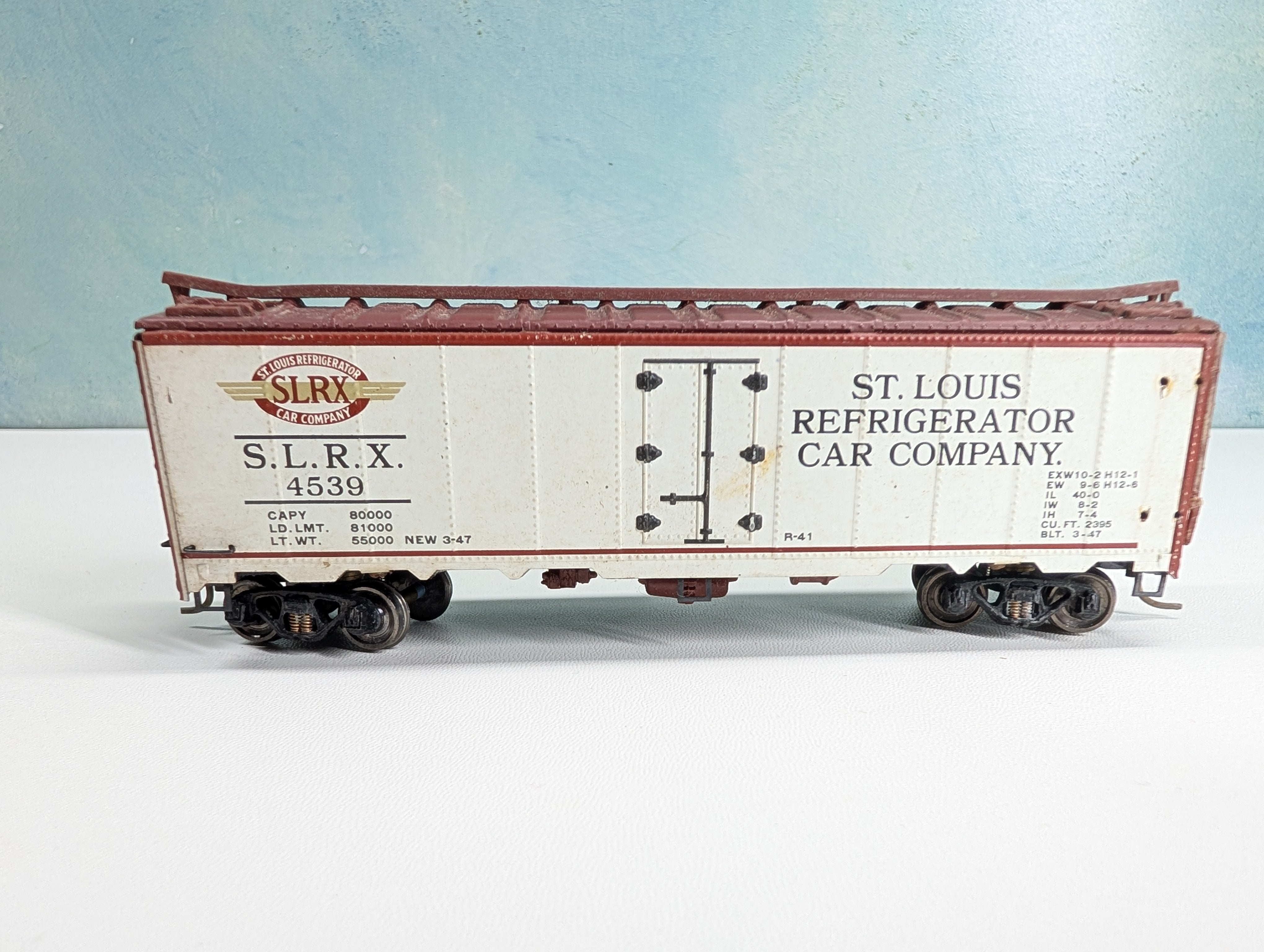 USED Varney HO Scale 42' Reefer Box Car St Louis Refrigerator SLRX #4539 Metal Wheels