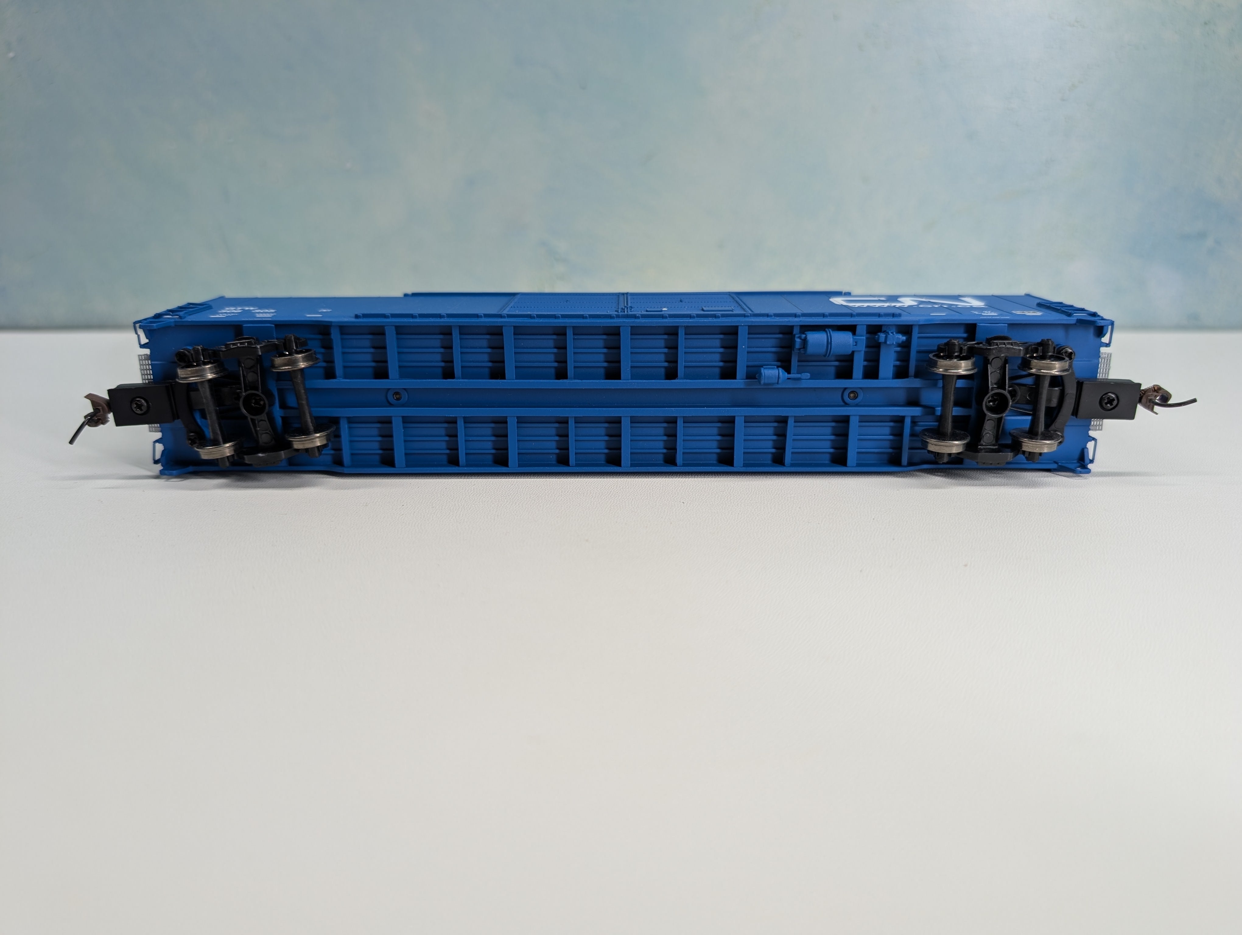 USED Walthers HO Scale 60' DD Box Car Canadian National GTW #306305 Metal Wheels