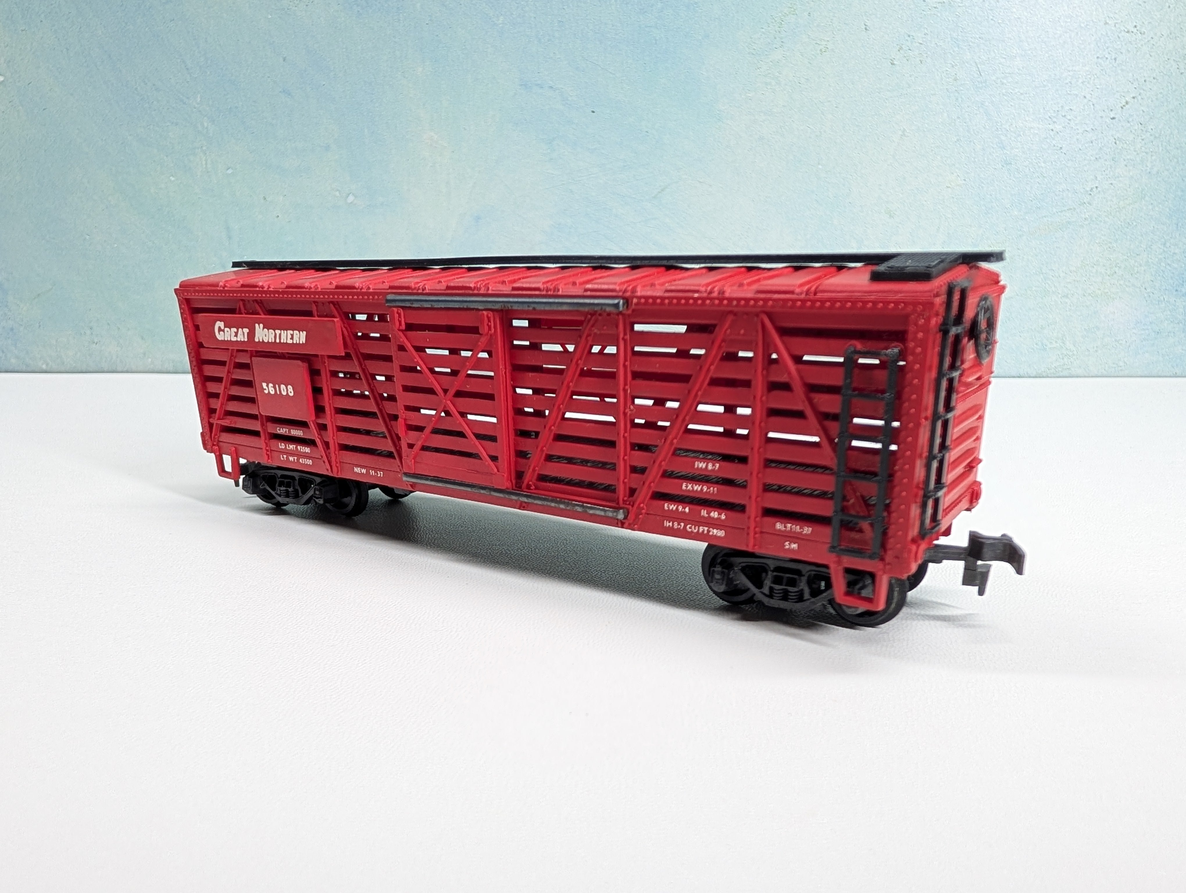 USED AHM HO Scale 40' Livestock Cattle Car Great Northern GN #56108