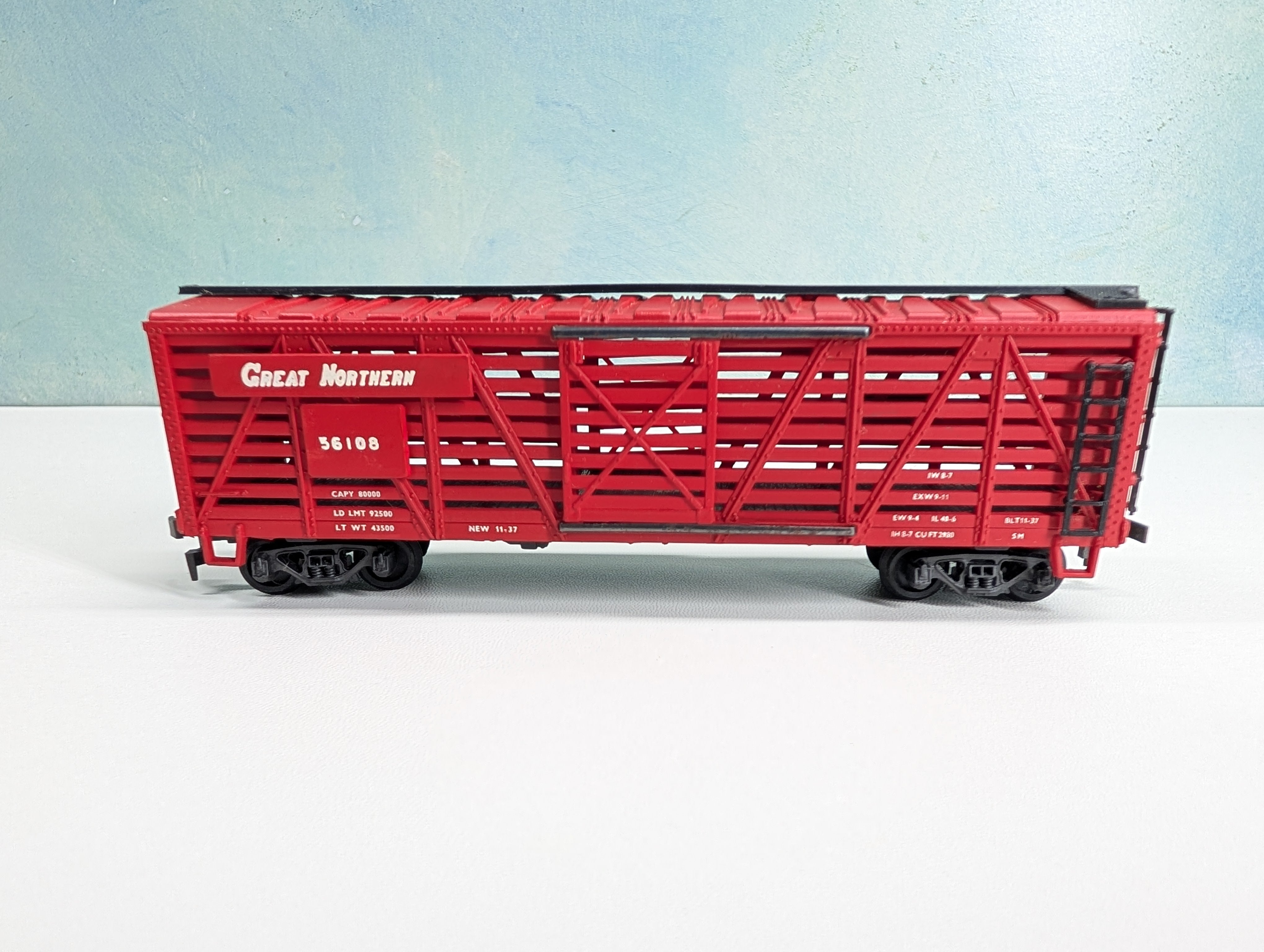 USED AHM HO Scale 40' Livestock Cattle Car Great Northern GN #56108