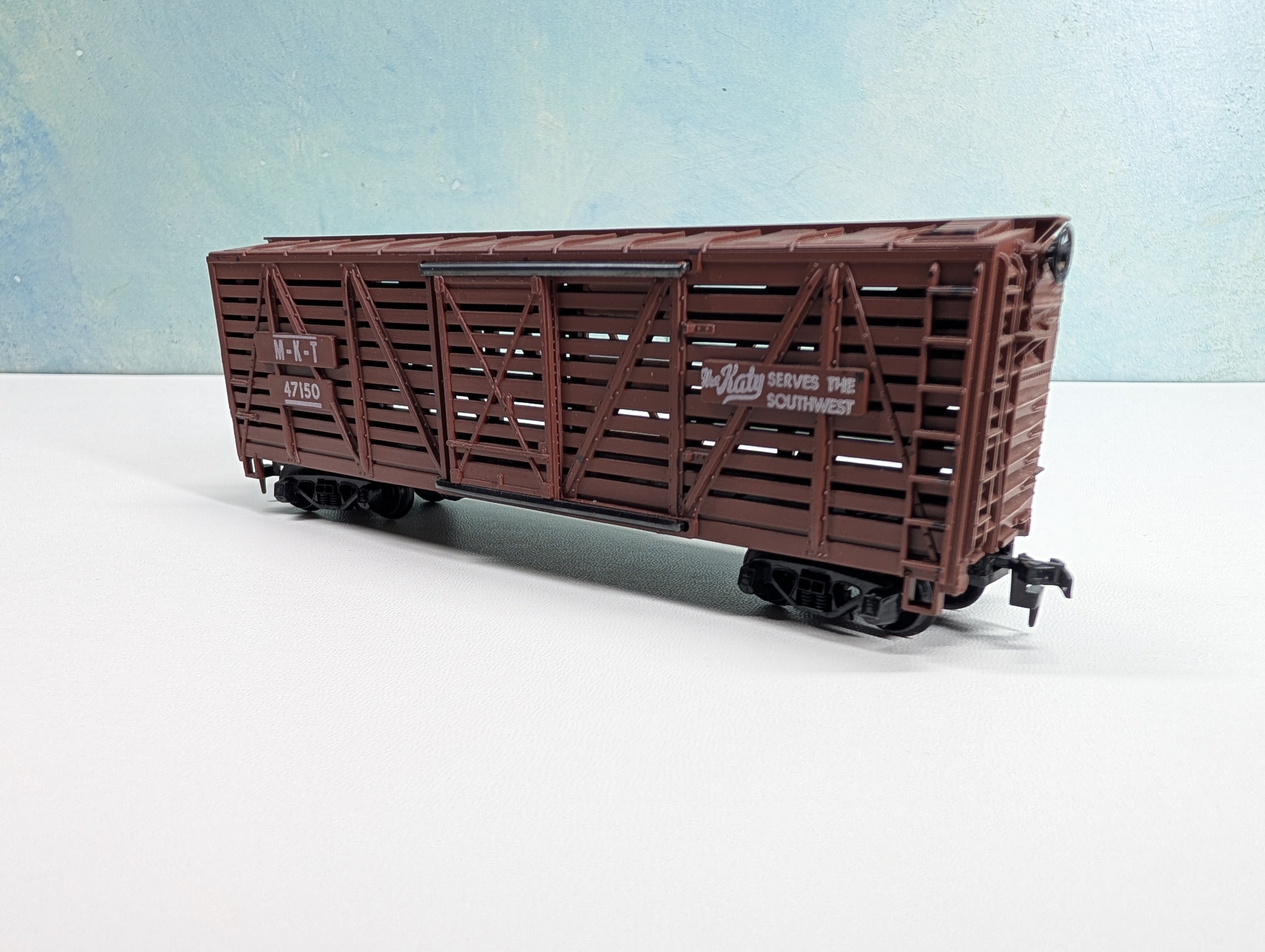 USED Tyco HO Scale 40' Livestock Cattle Car MKT #47150
