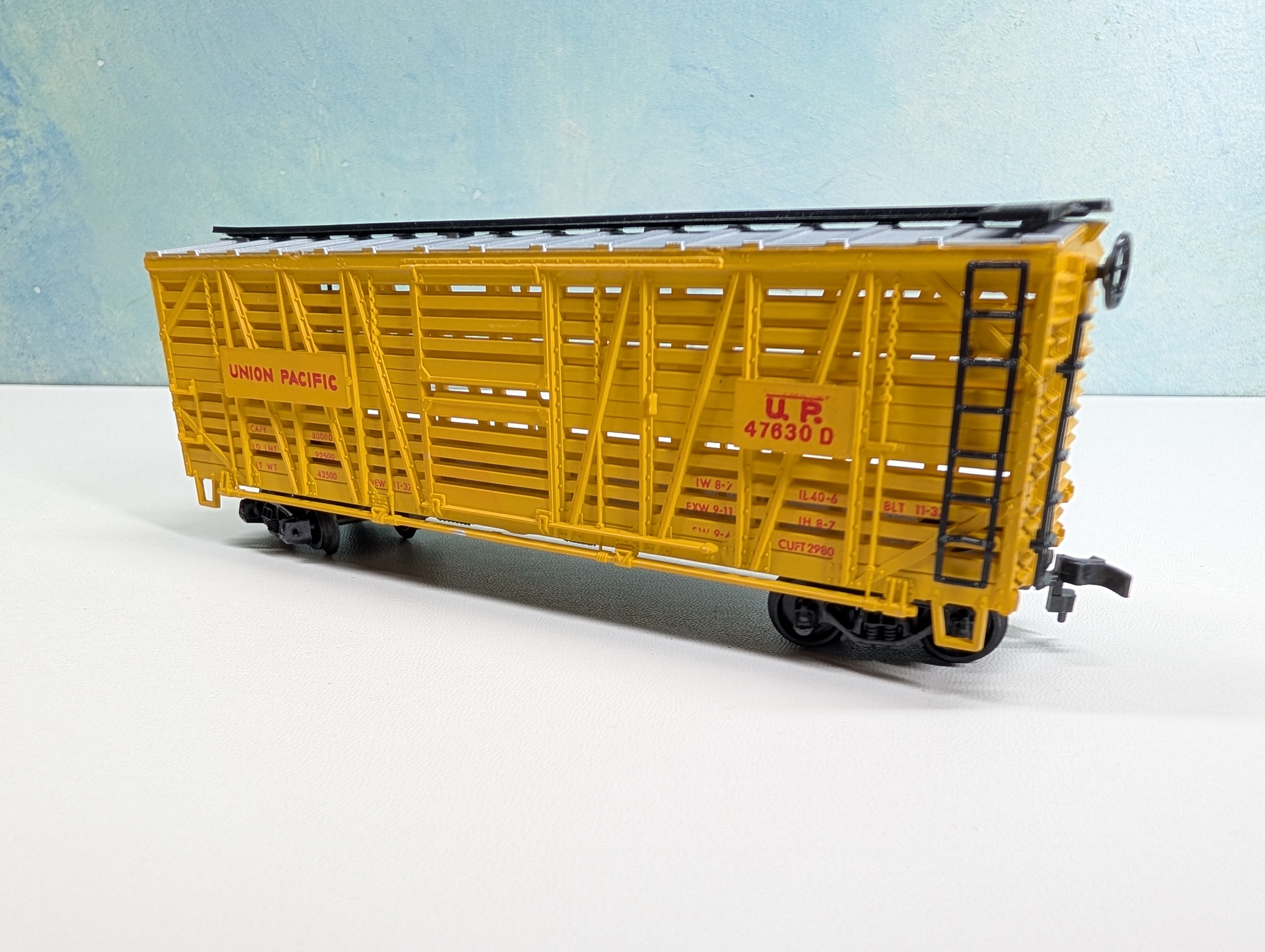 USED AHM HO Scale 40' Livestock Cattle Car Union Pacific UP #47630D