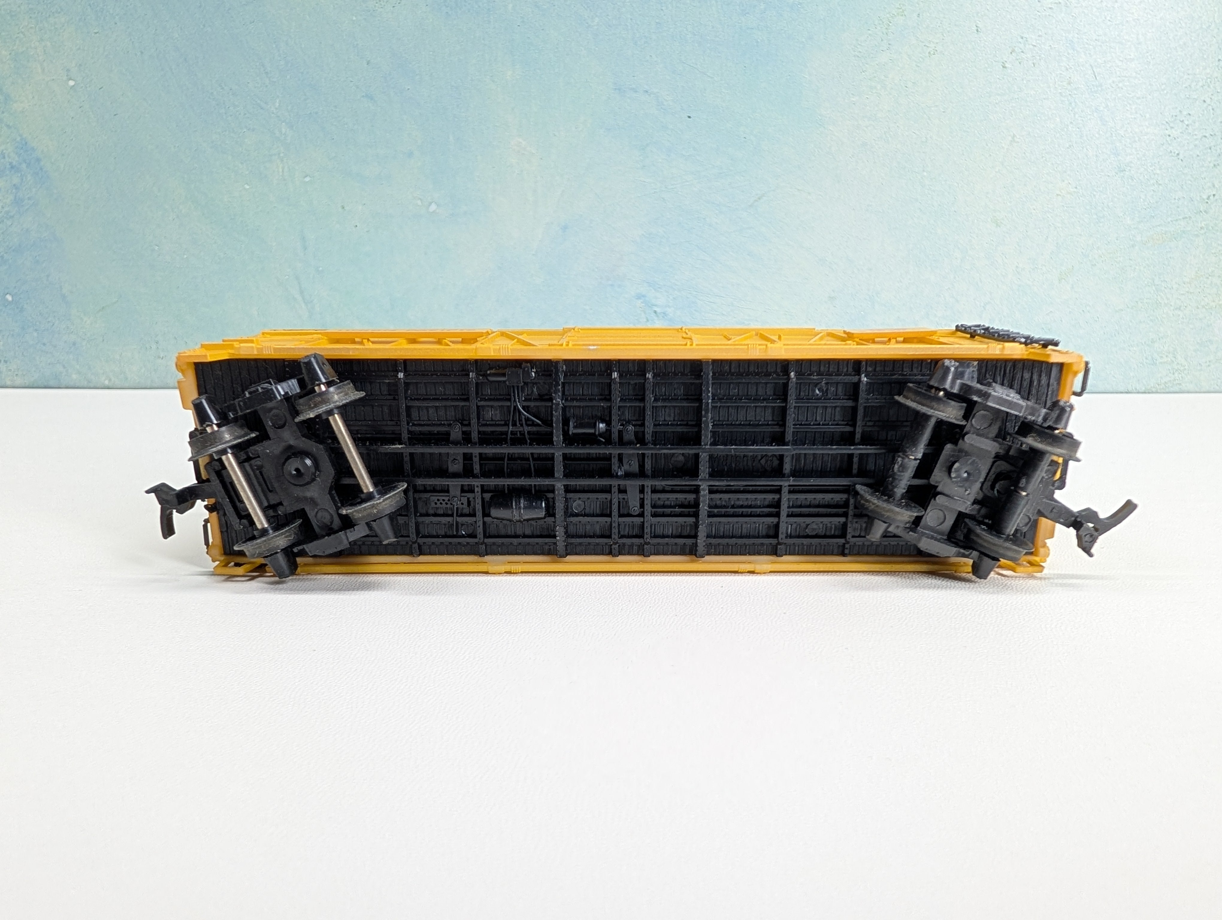 USED AHM HO Scale 40' Livestock Cattle Car Union Pacific UP #47630D