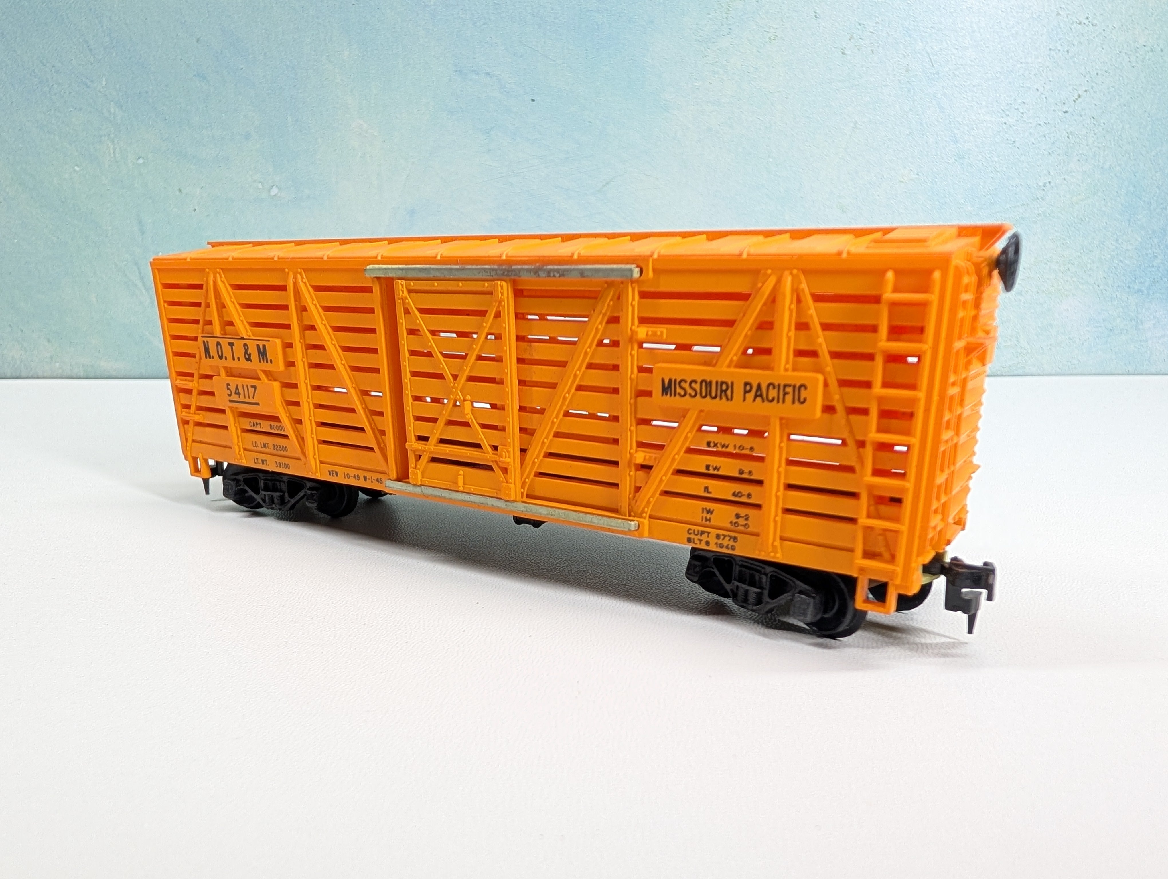 USED Mantua HO Scale 40' Livestock Cattle Car Missouri Pacific NOT&M #54117