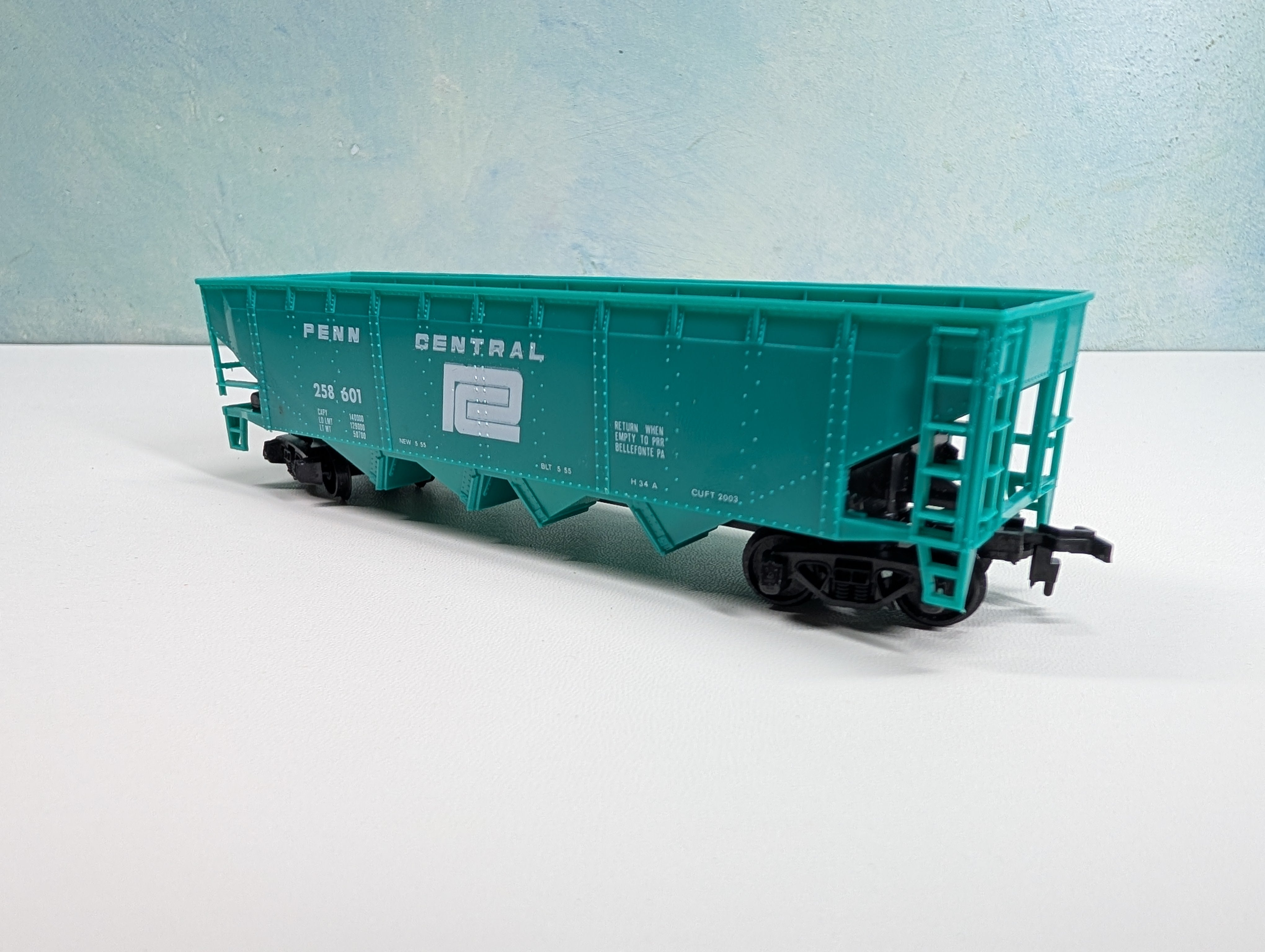 USED Model Power HO Scale Quad Hopper Penn Central PC #258601