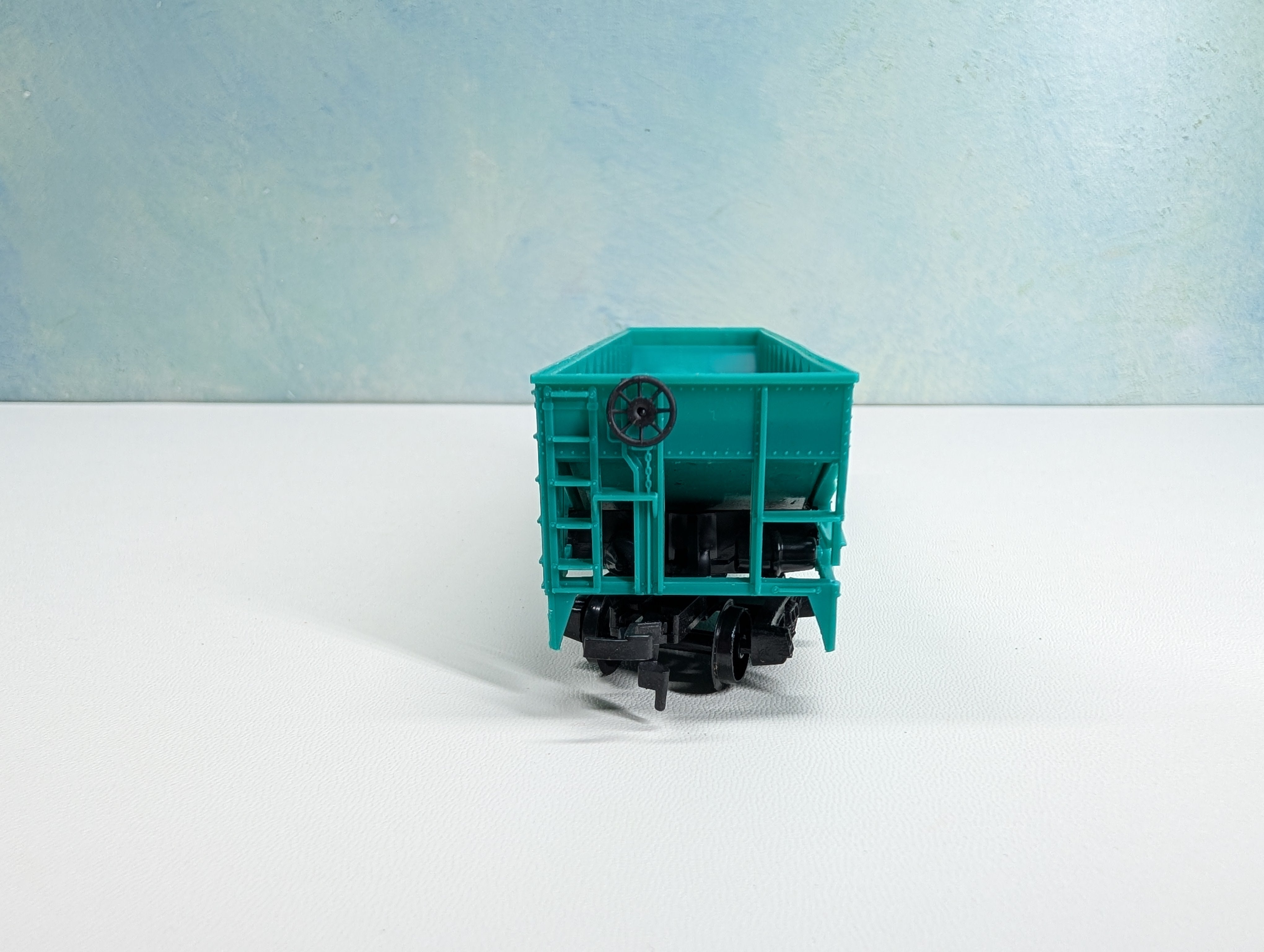 USED Model Power HO Scale Quad Hopper Penn Central PC #258601