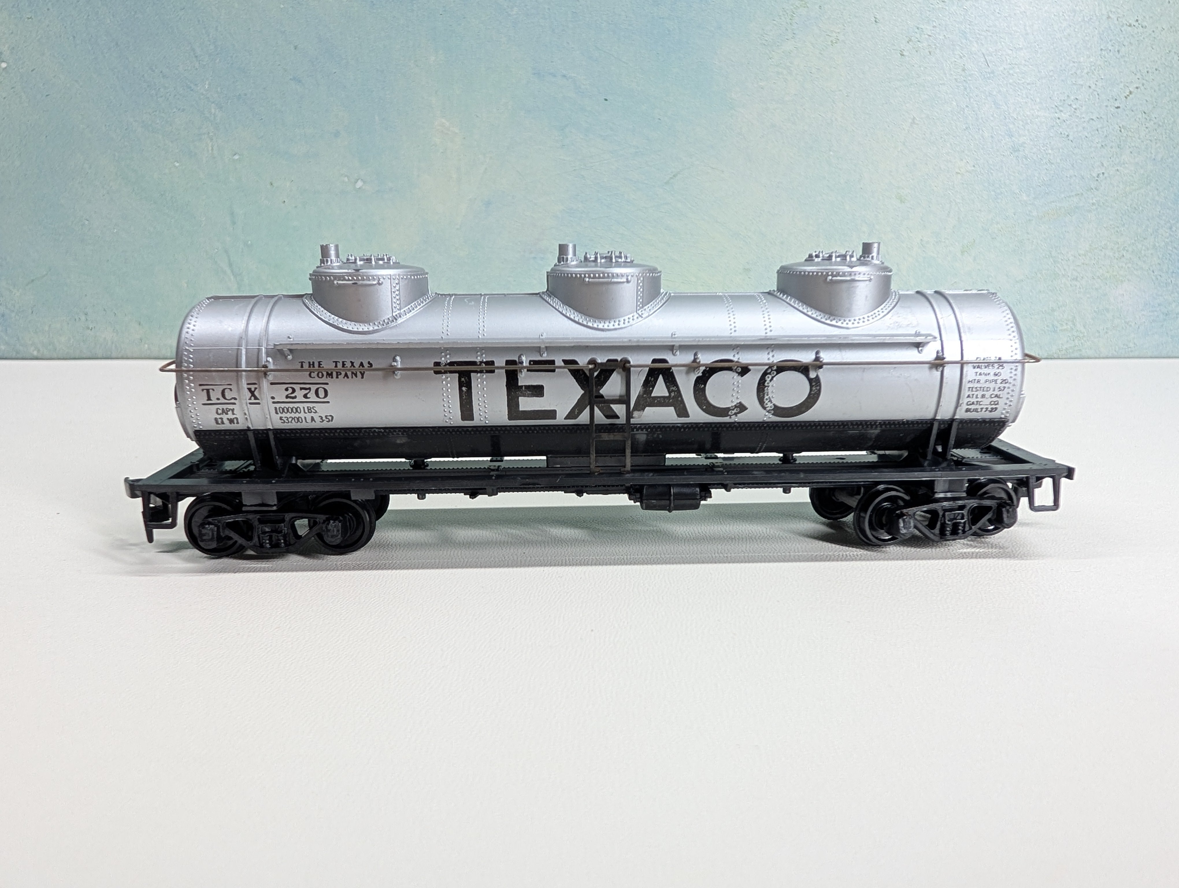 USED Athearn HO Scale Triple Dome Tank Car Texaco TCX #270