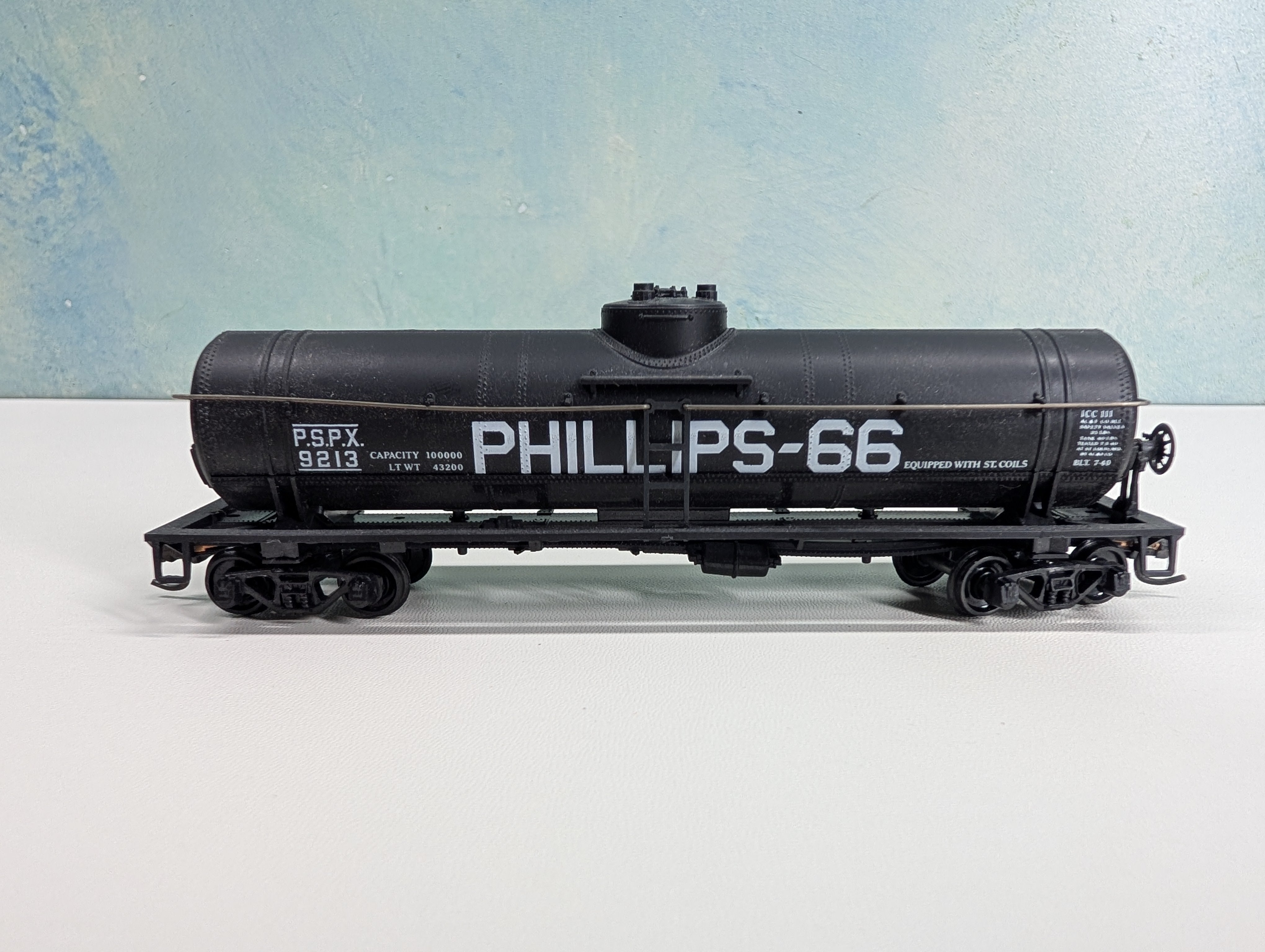 USED Athearn HO Scale Single Dome Tank Car Phillips 66 PSPX #9213
